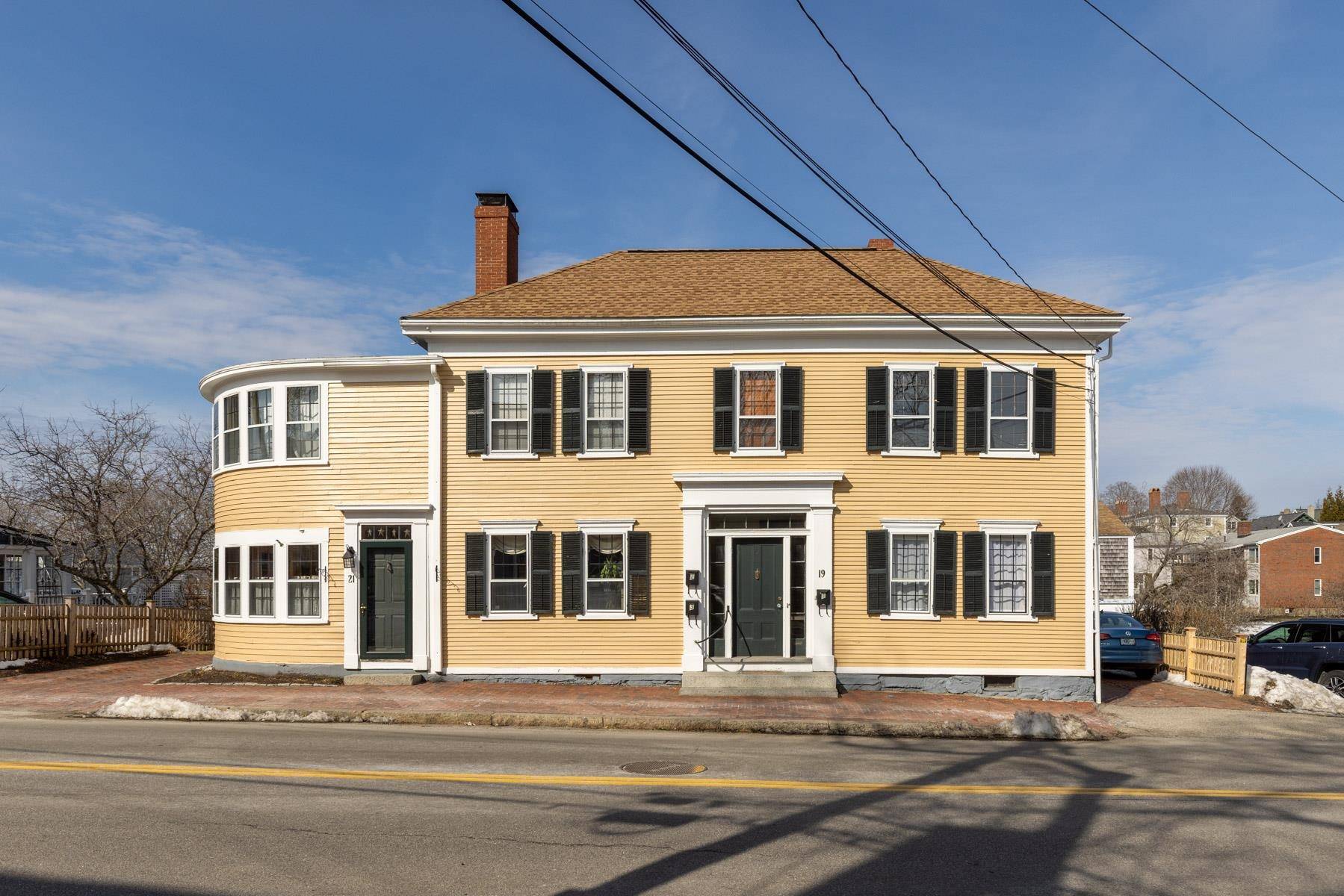 Portsmouth, NH 03801,19 South ST #1