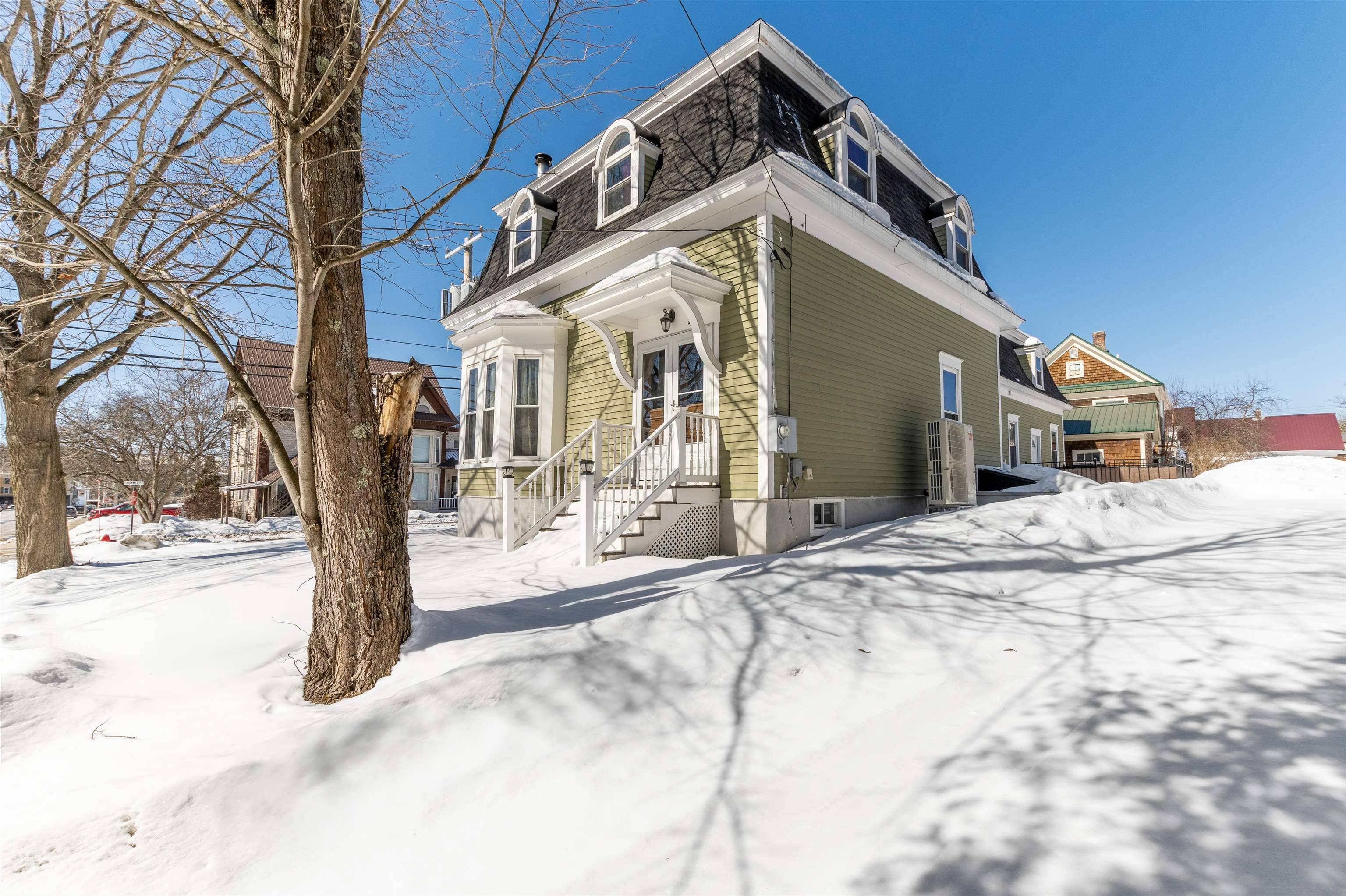 Lancaster, NH 03584,44 Middle ST