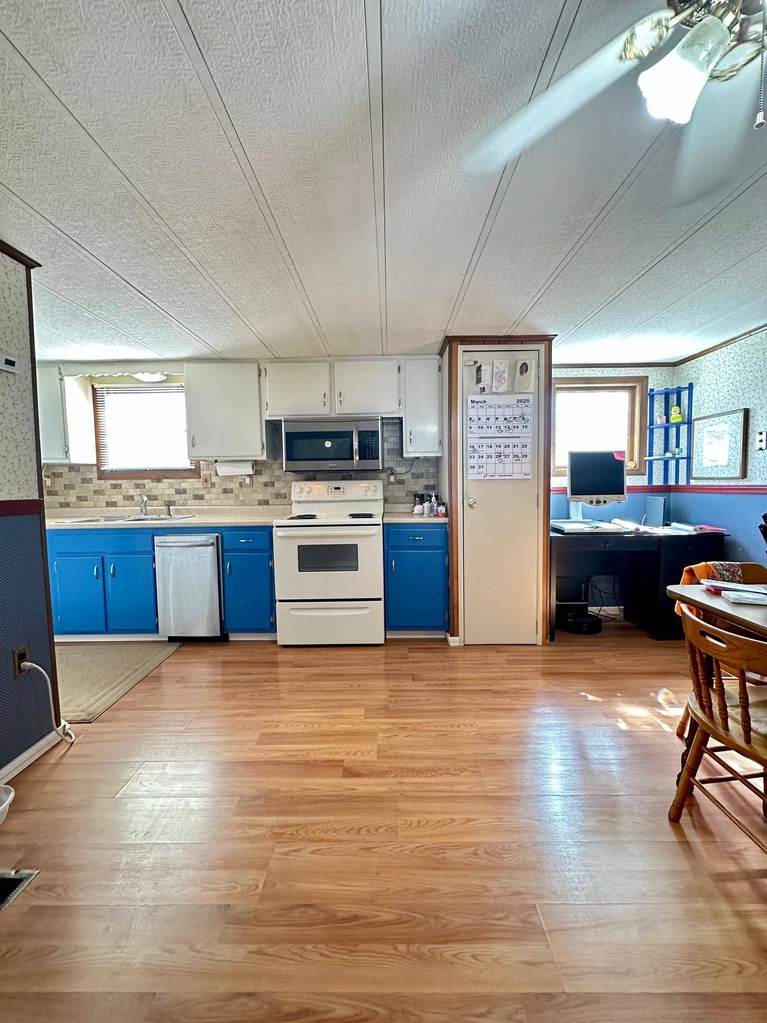 Brattleboro, VT 05301,89 Glen ST