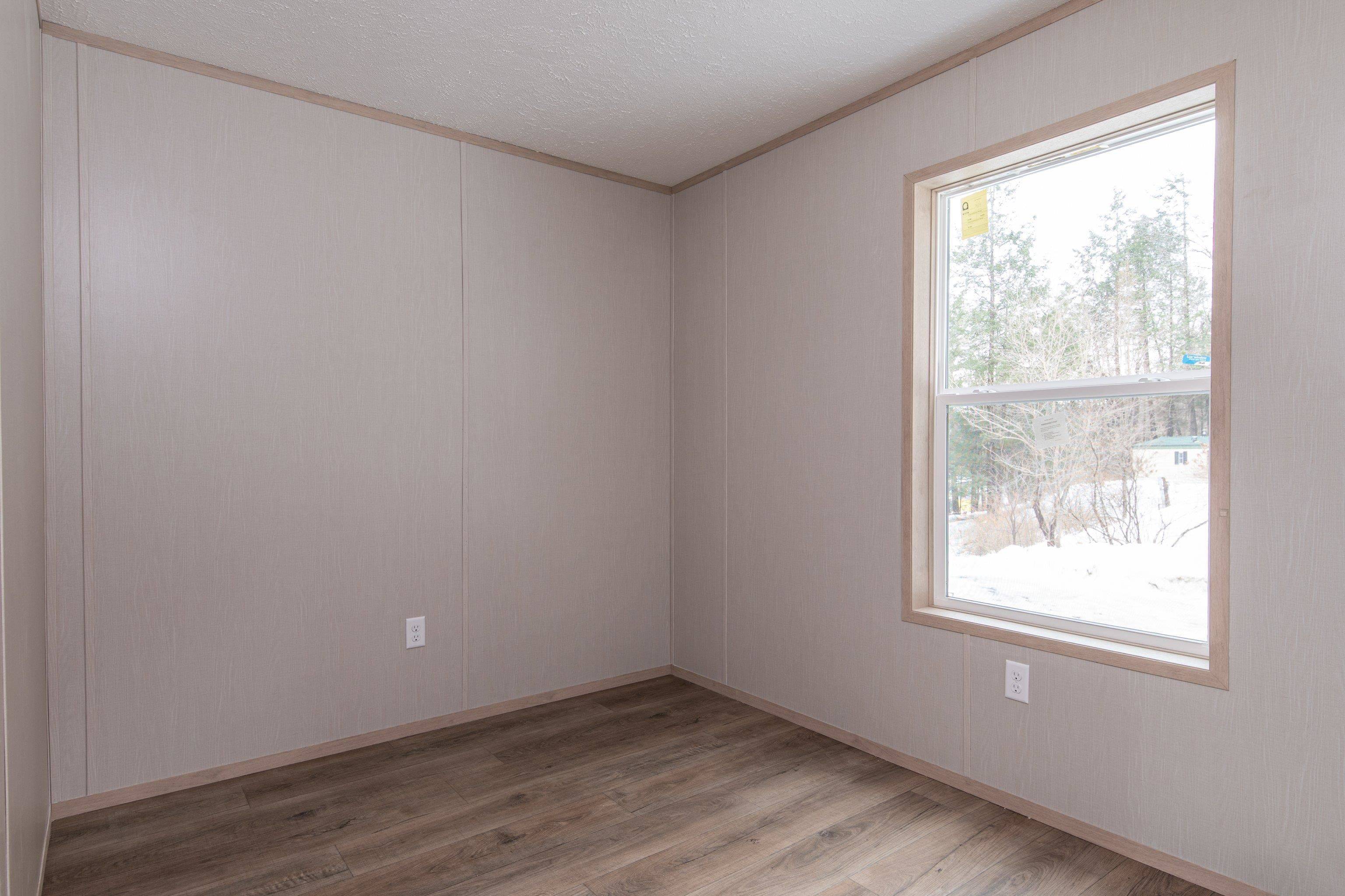 Springfield, VT 05156,76 Oak LN