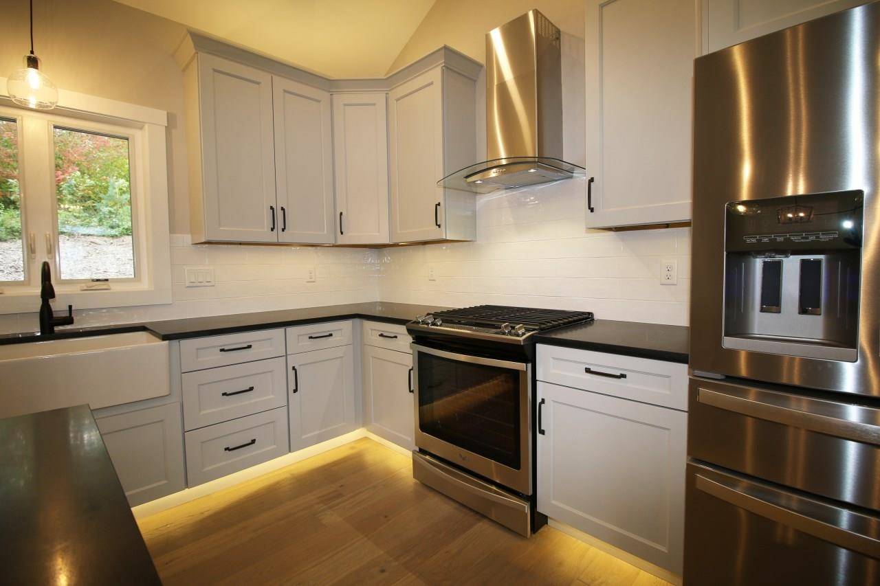 Pembroke, NH 03275,455 Blane CIR #26
