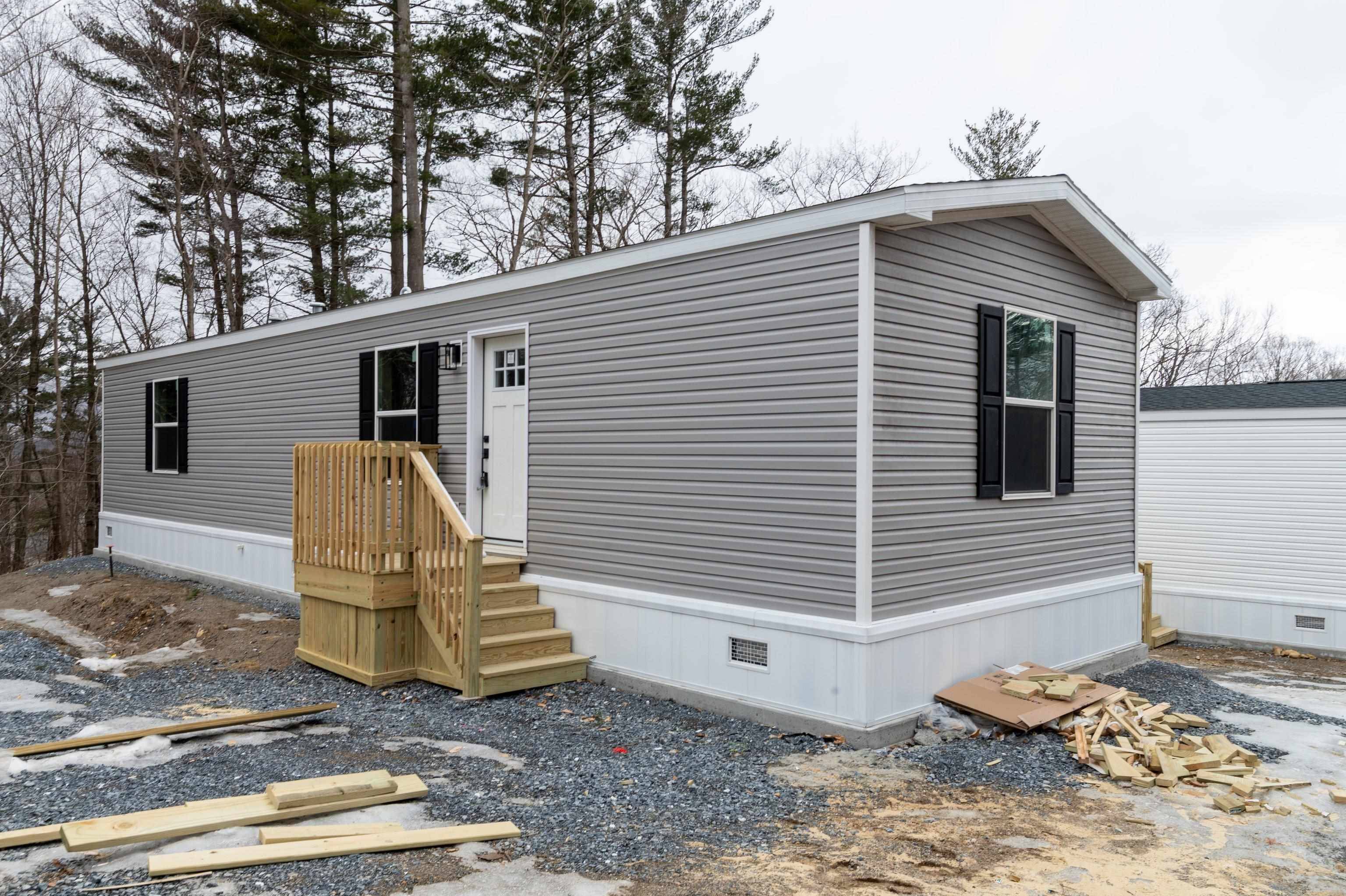 Bennington, VT 05201,86 Ethans WAY
