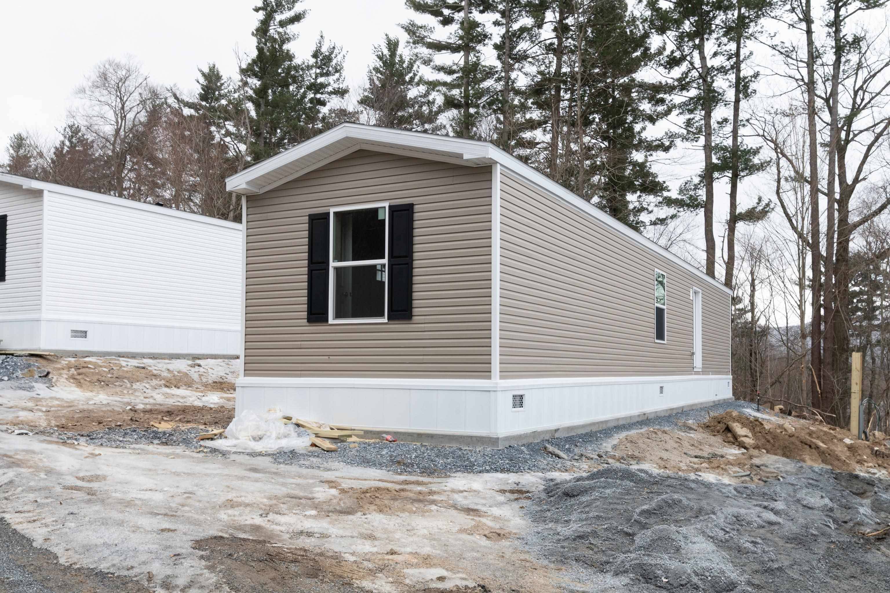 Bennington, VT 05201,72 Ethans WAY