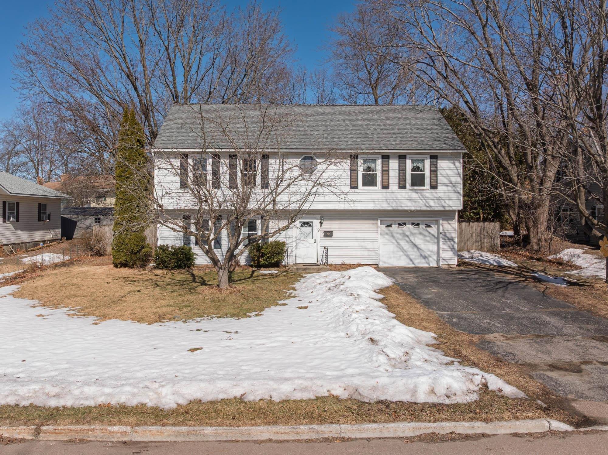 Winooski, VT 05404,9 Gamelin CT