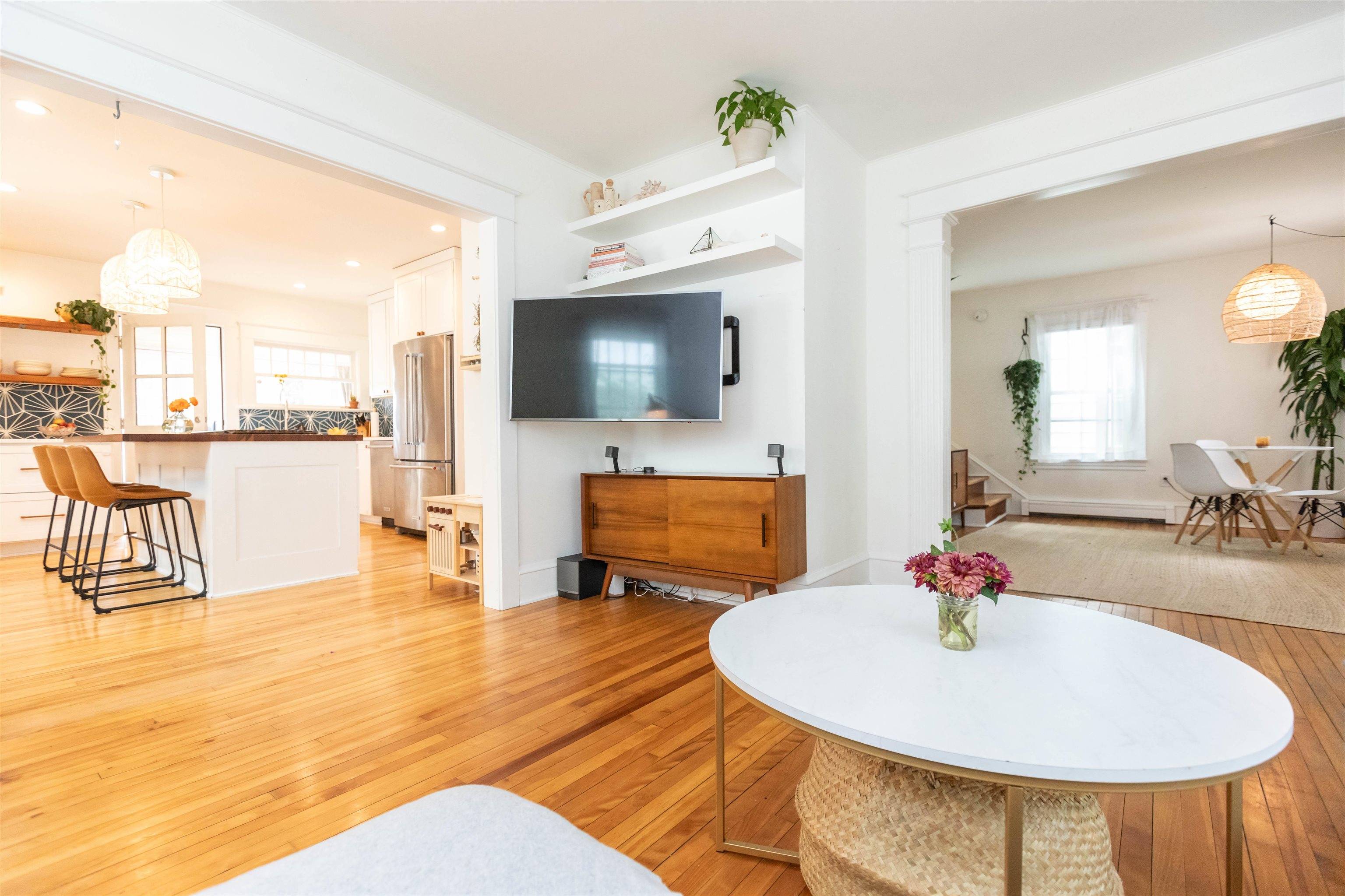 Burlington, VT 05401,18 Grove ST