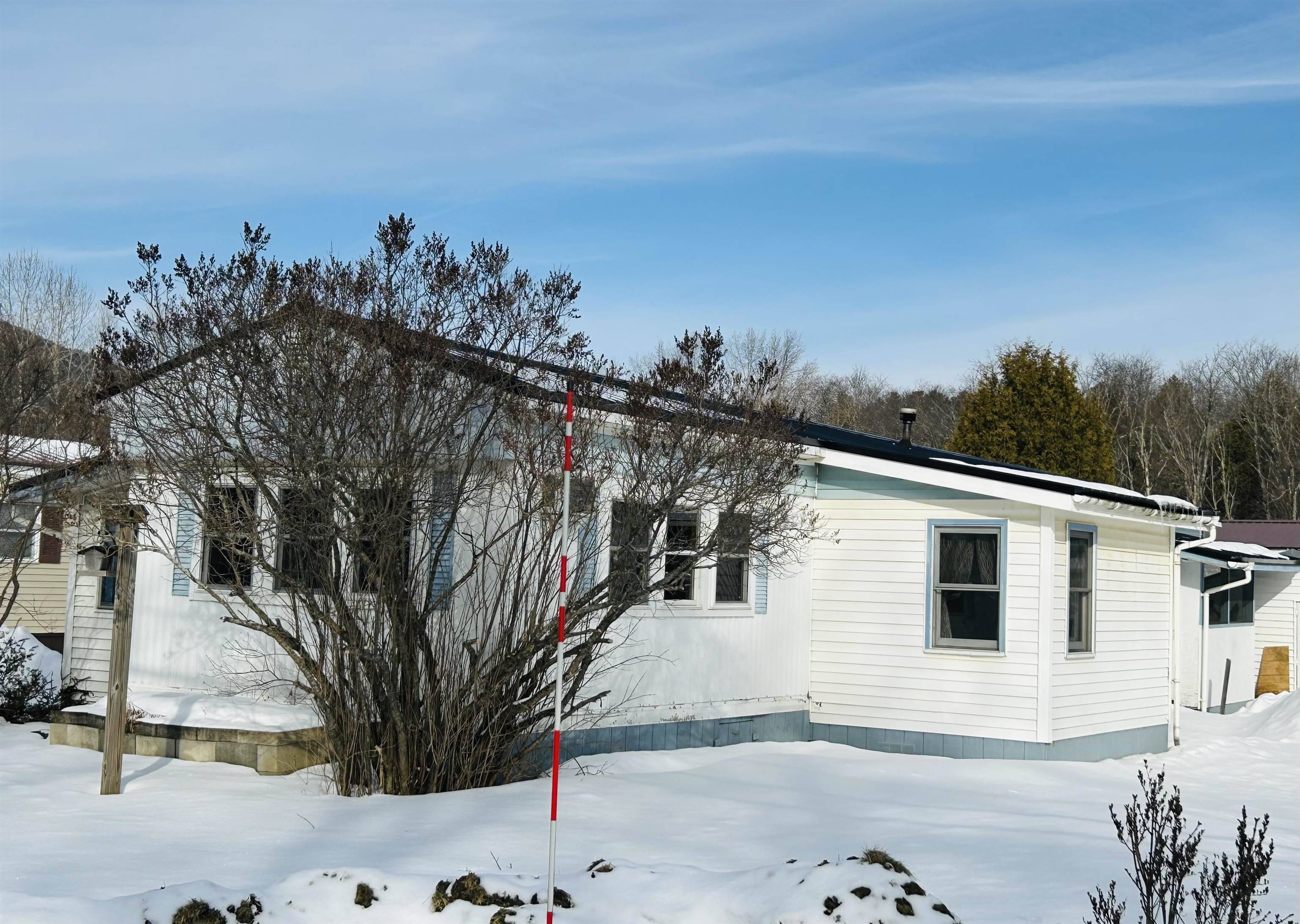 Colebrook, NH 03576,4 Cedar ST