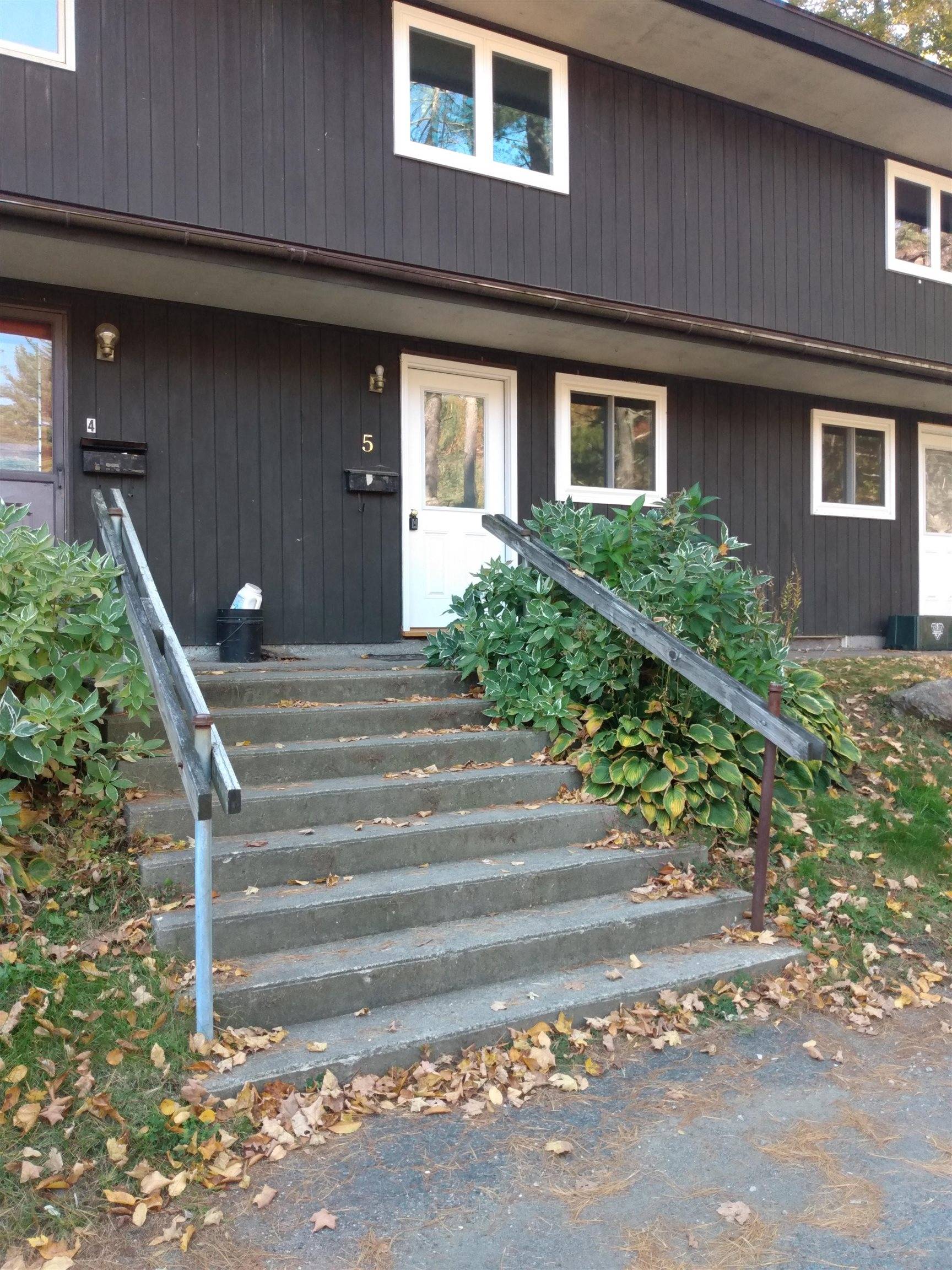 Brattleboro, VT 05301,39 Brookside DR #5