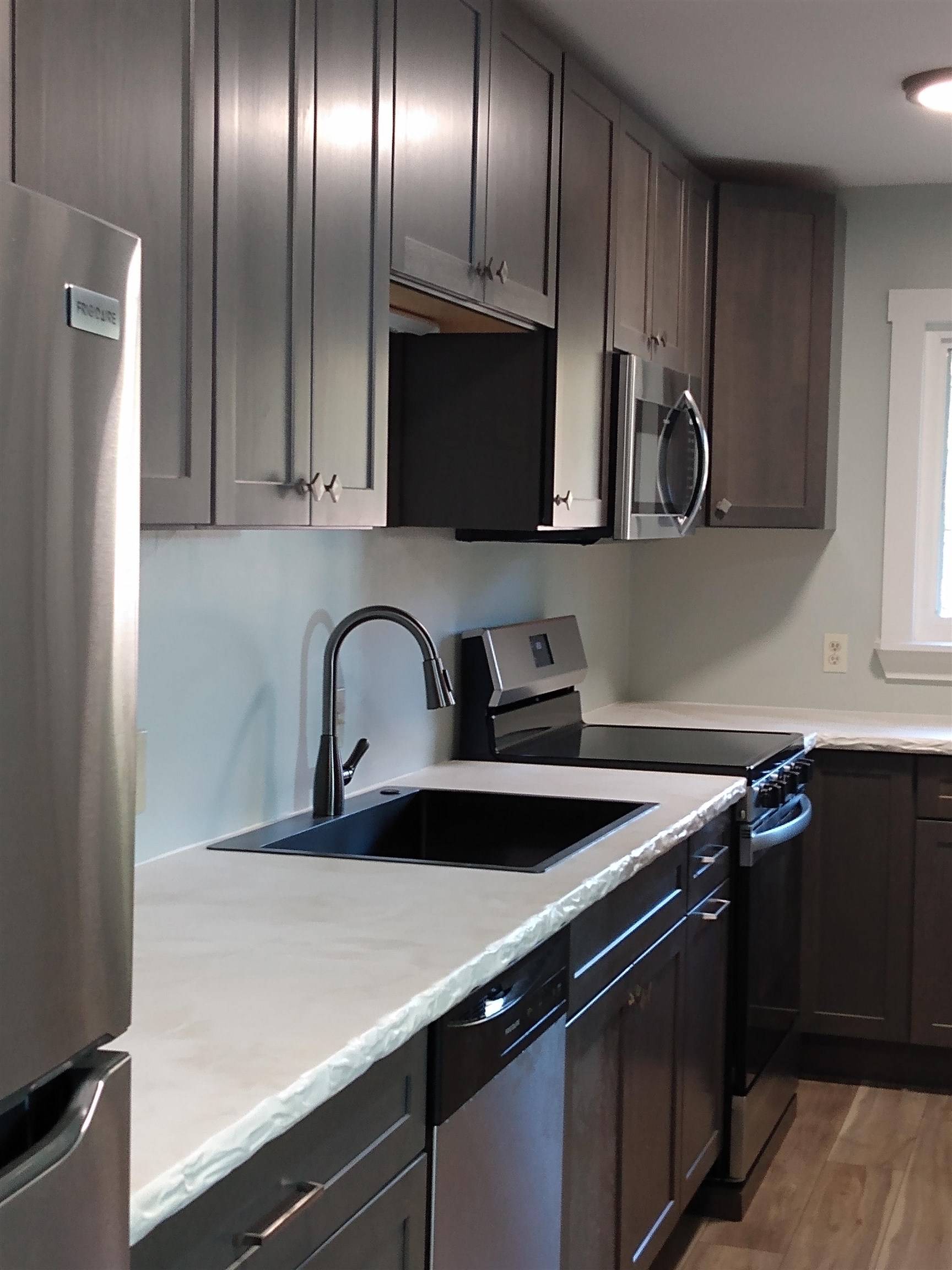 Brattleboro, VT 05301,39 Brookside DR #5