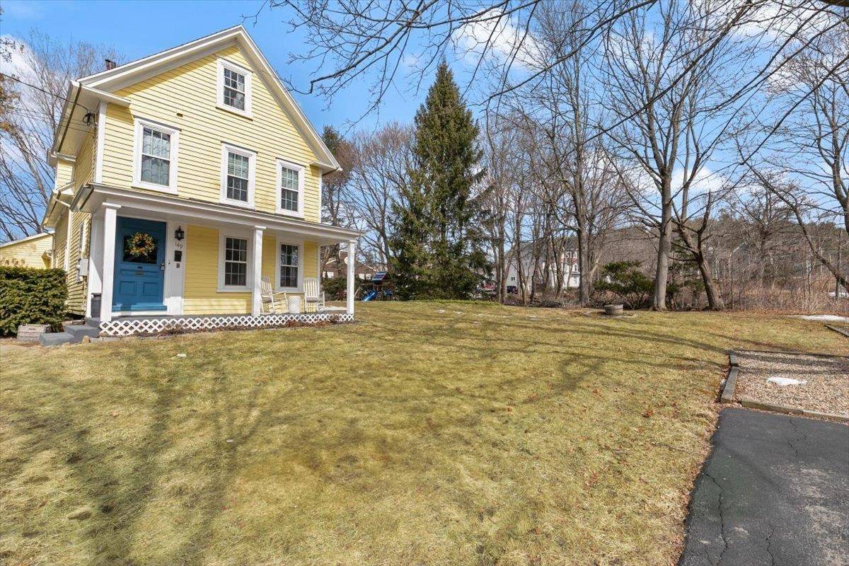 Dover, NH 03820,149 Mount Vernon ST