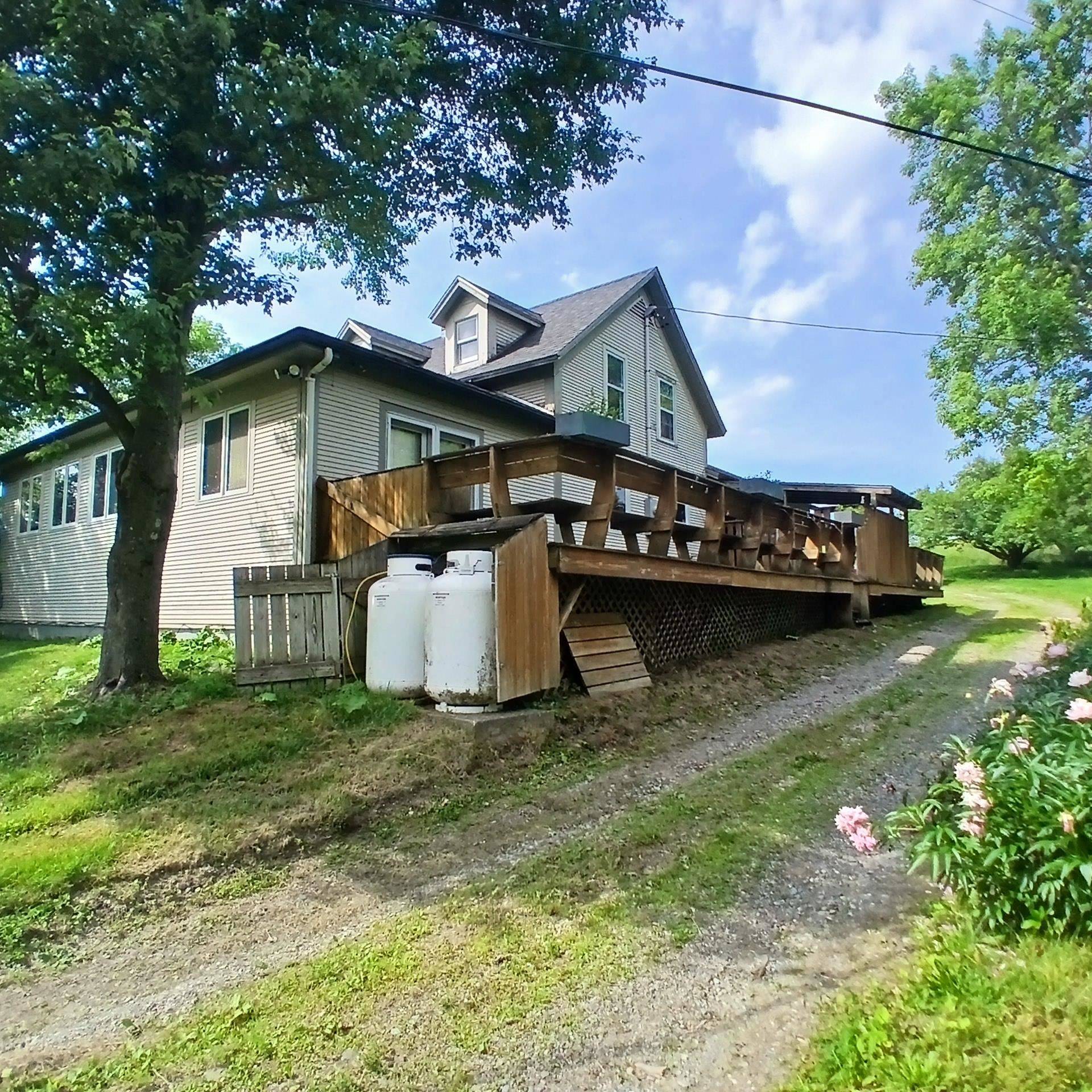 Cambridge, VT 05464,852 Pollander RD