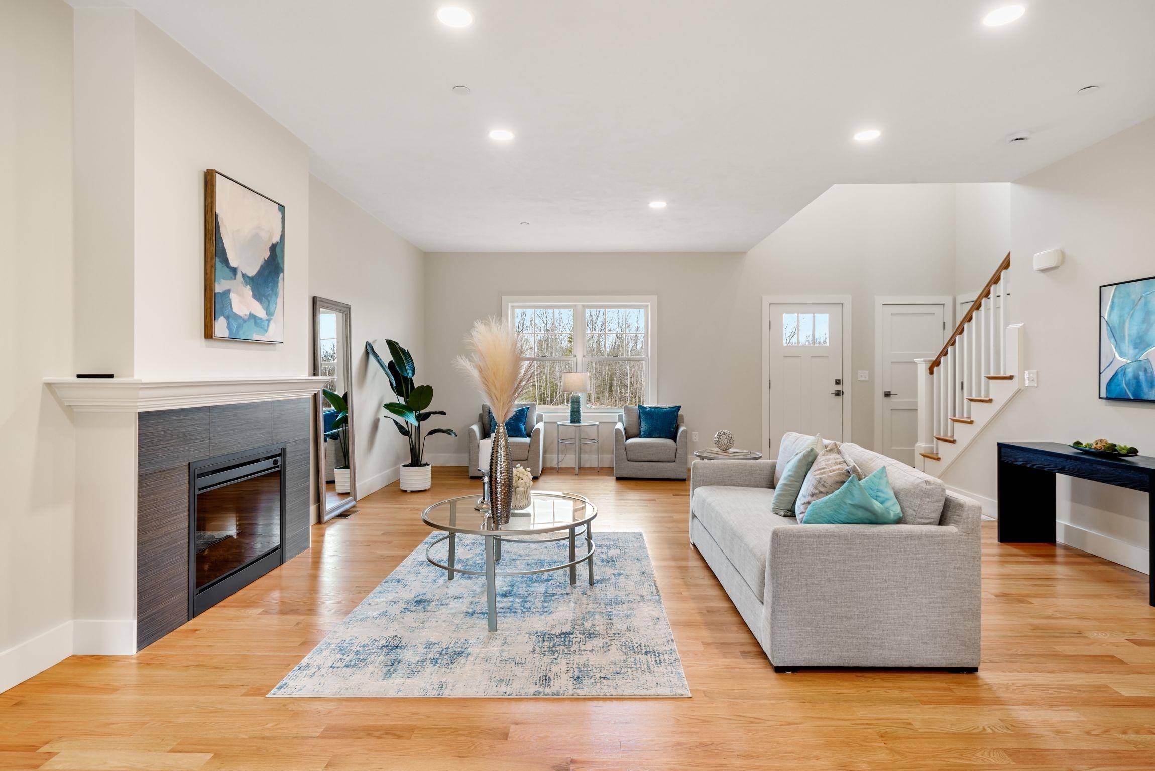 21 Brightstone CIR #17 Sandown, NH 03873