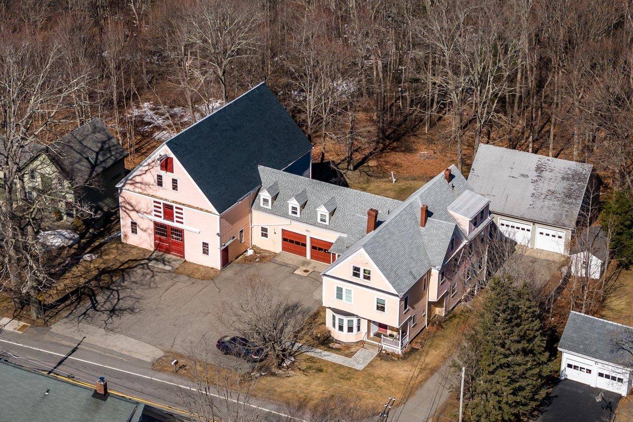 221 Atlantic AVE North Hampton, NH 03862