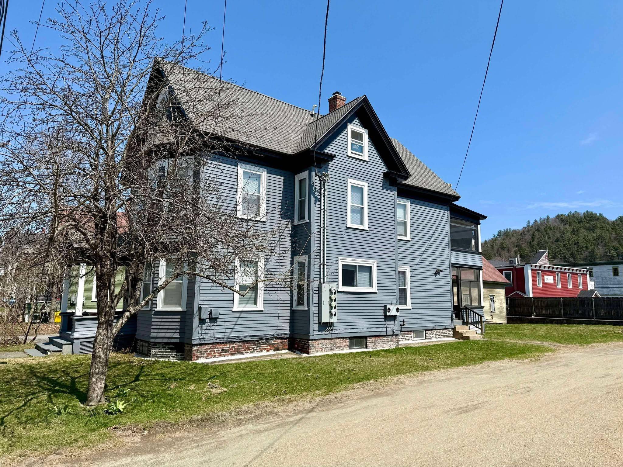 St. Johnsbury, VT 05819,126 Pearl ST