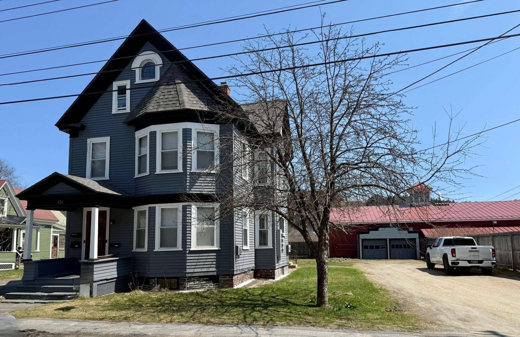 St. Johnsbury, VT 05819,126 Pearl ST