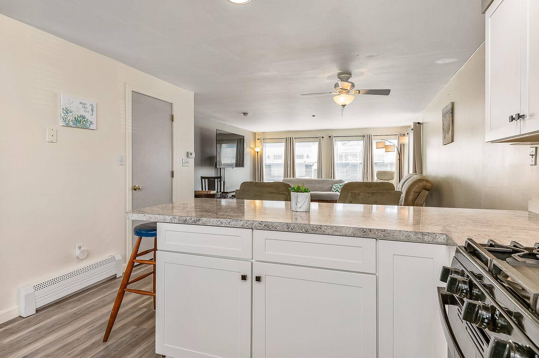 26 Kings HWY Hampton, NH 03842