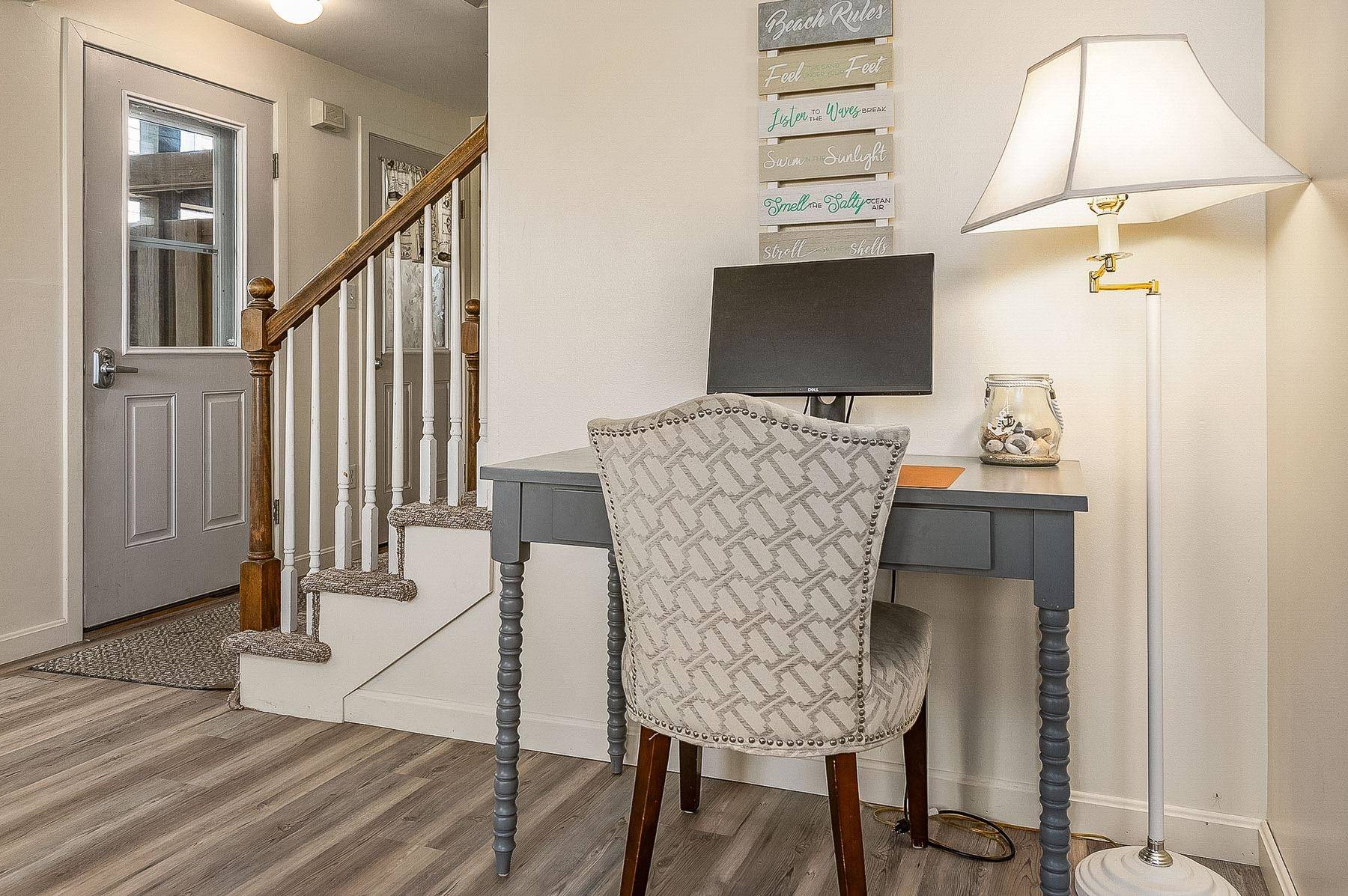 26 Kings HWY Hampton, NH 03842