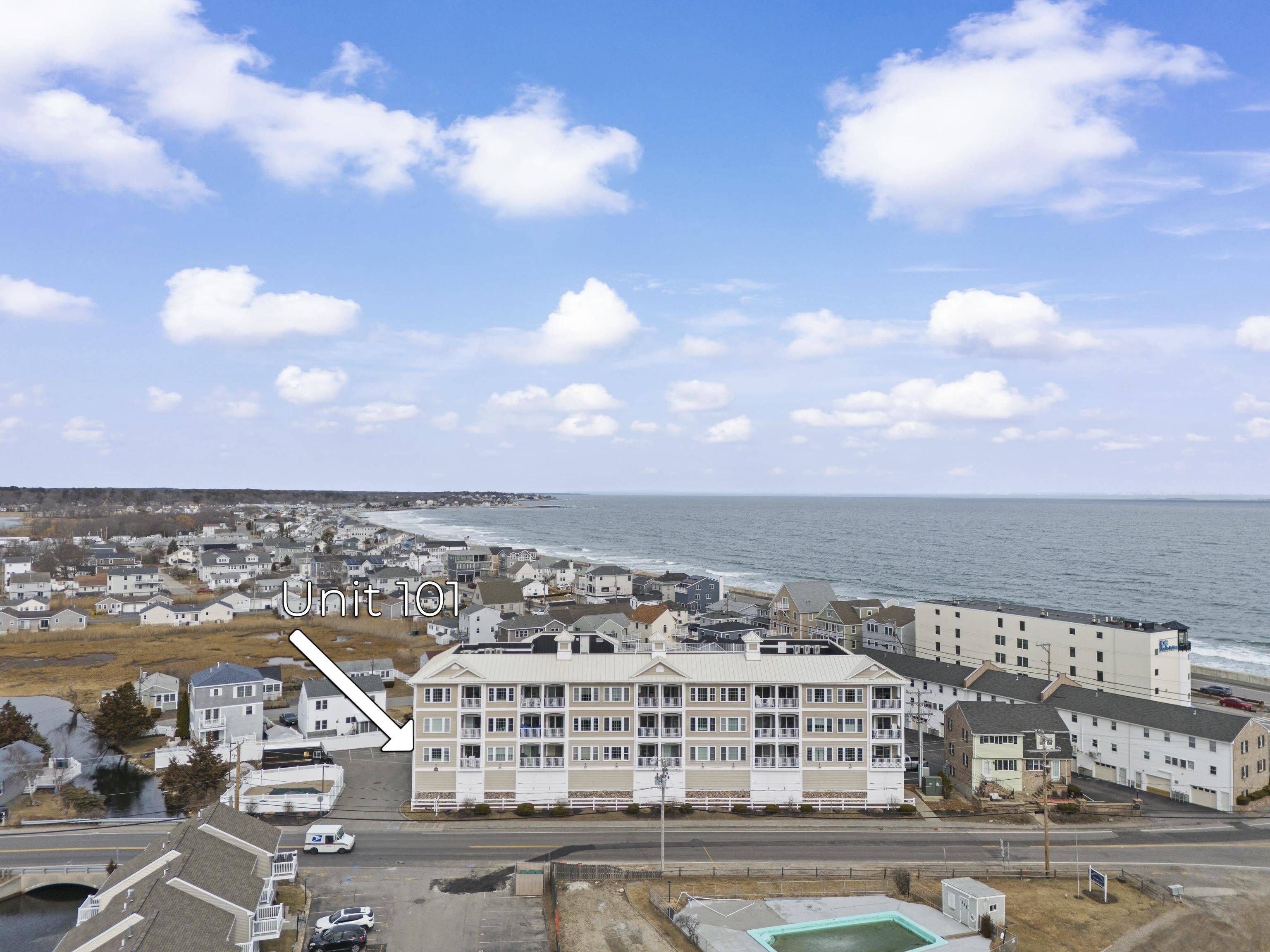 Hampton, NH 03842,580 Winnacunnet RD #101