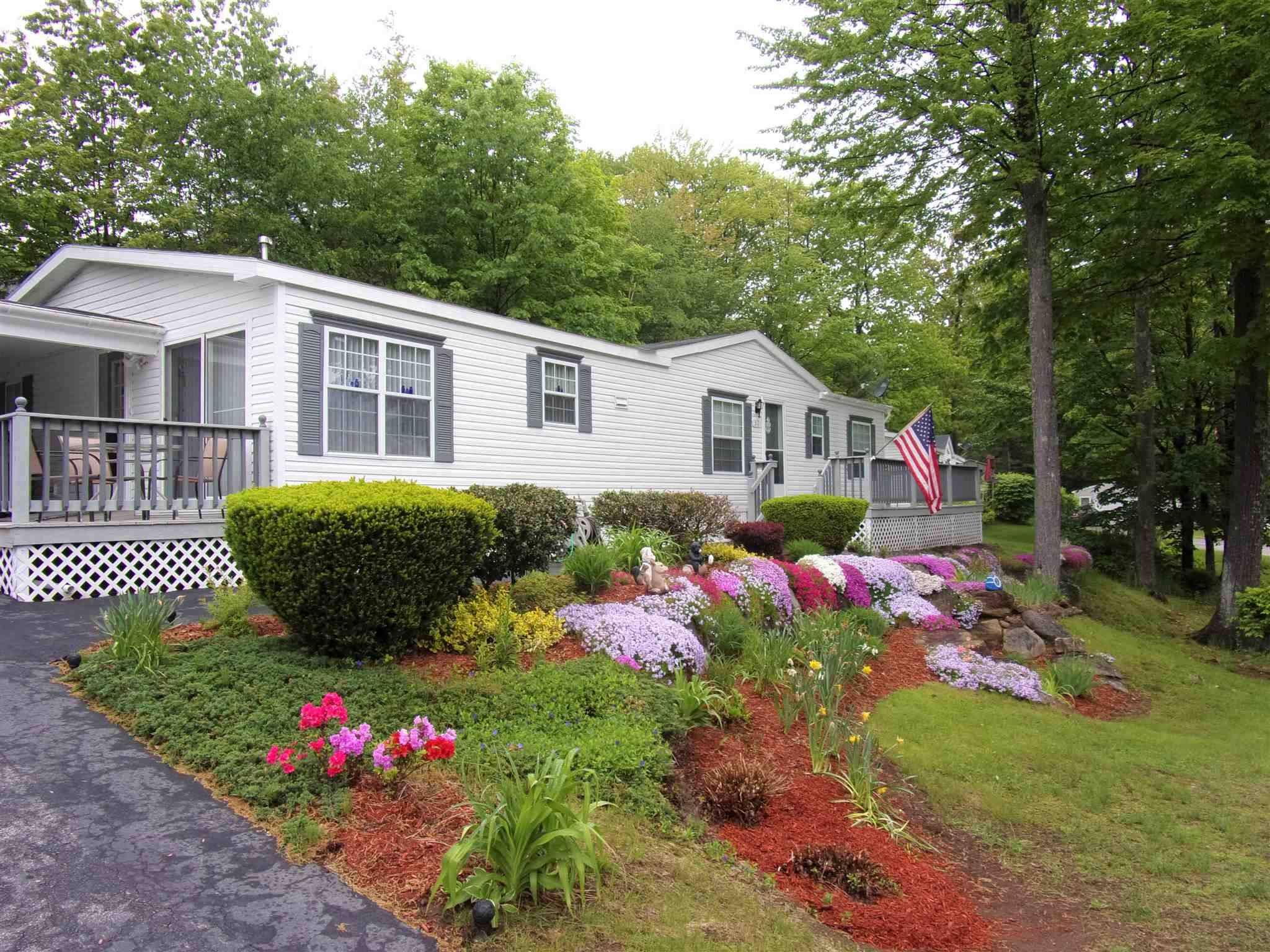 Laconia, NH 03246,311 Darby DR