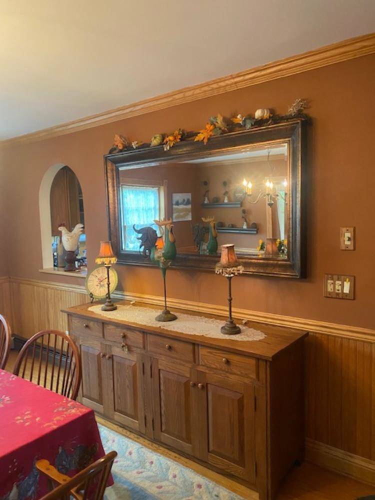 75 Adams School RD Grand Isle, VT 05458