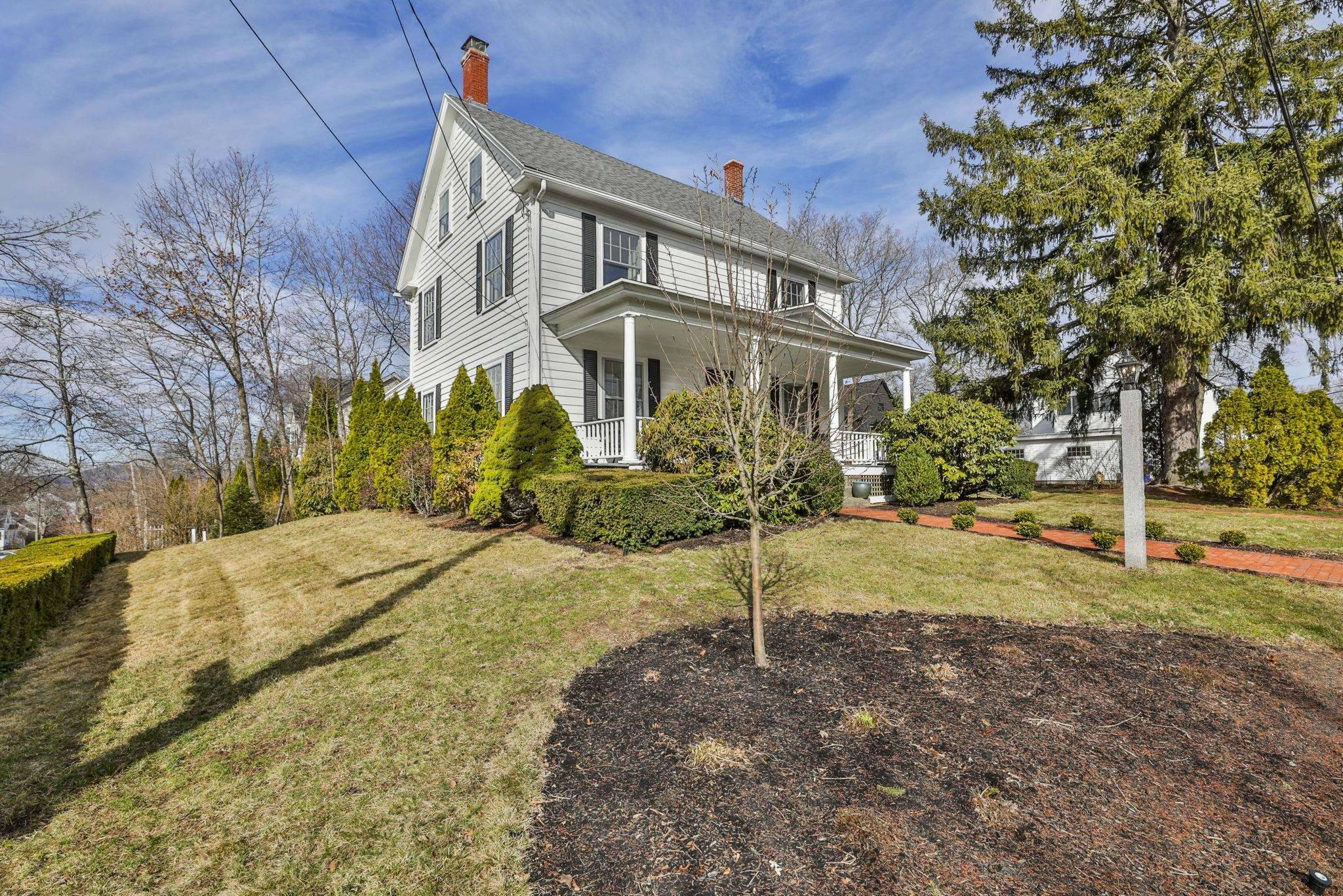 Manchester, NH 03104,198 Linden ST
