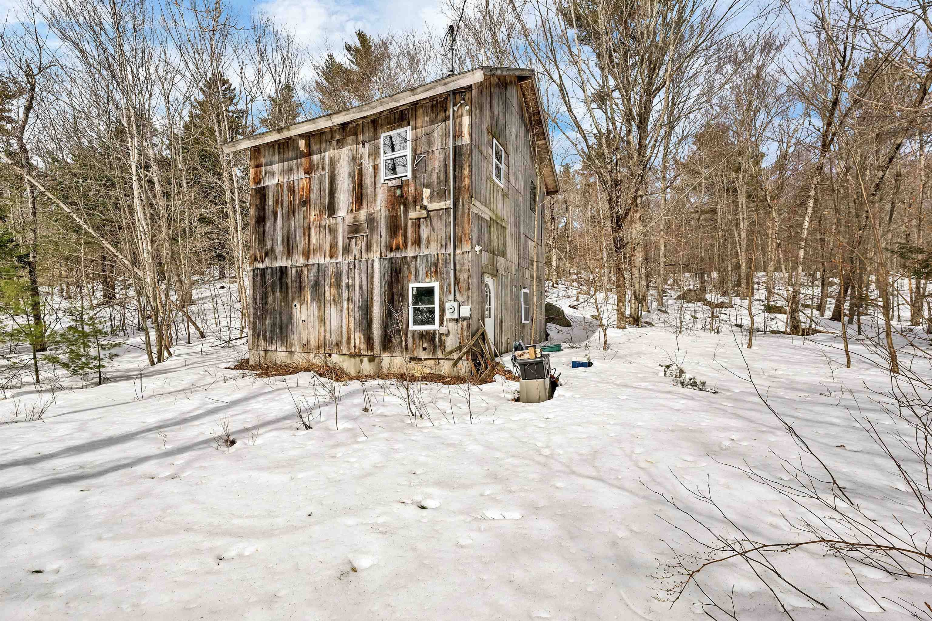 Tuftonboro, NH 03816,99 Brown RD