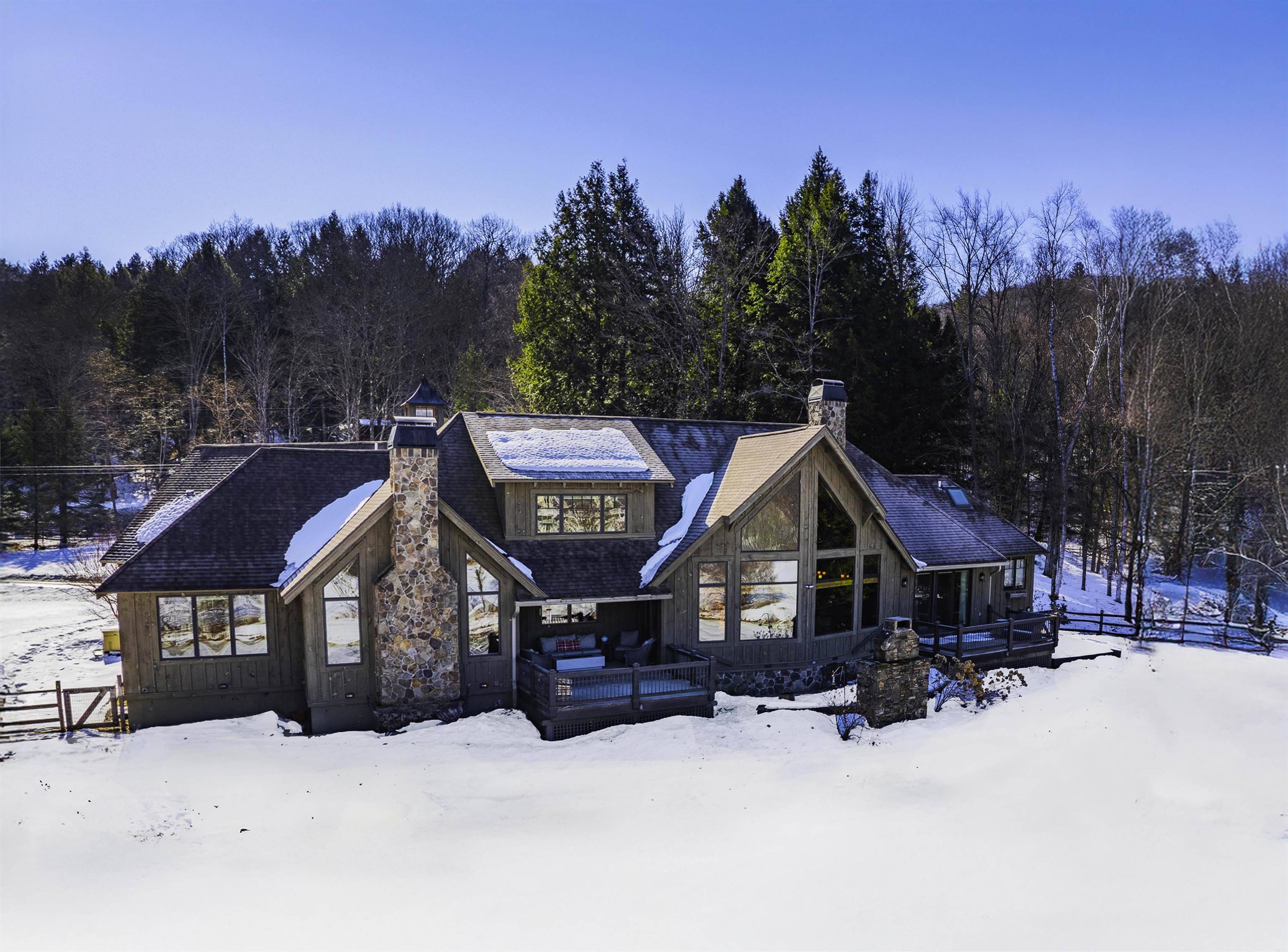 Woodstock, VT 05091,484 Carlton Hill RD