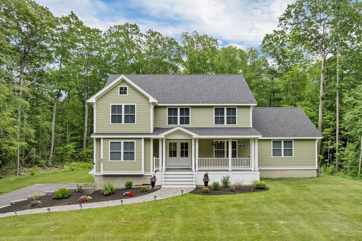 Hampton, NH 03842,3 Gale RD