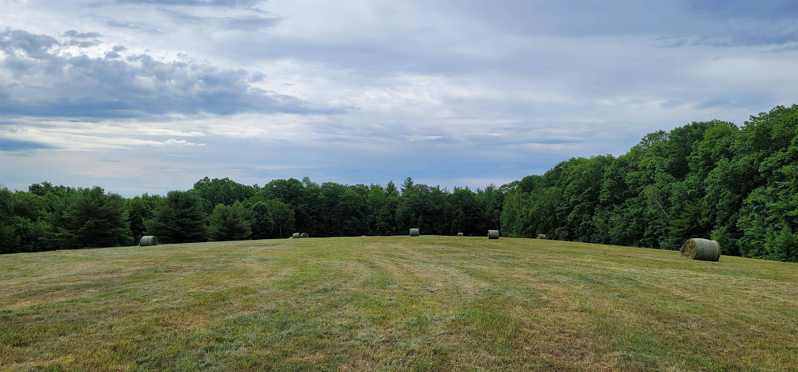 Gilmanton, NH 03237,86 Bingham RD