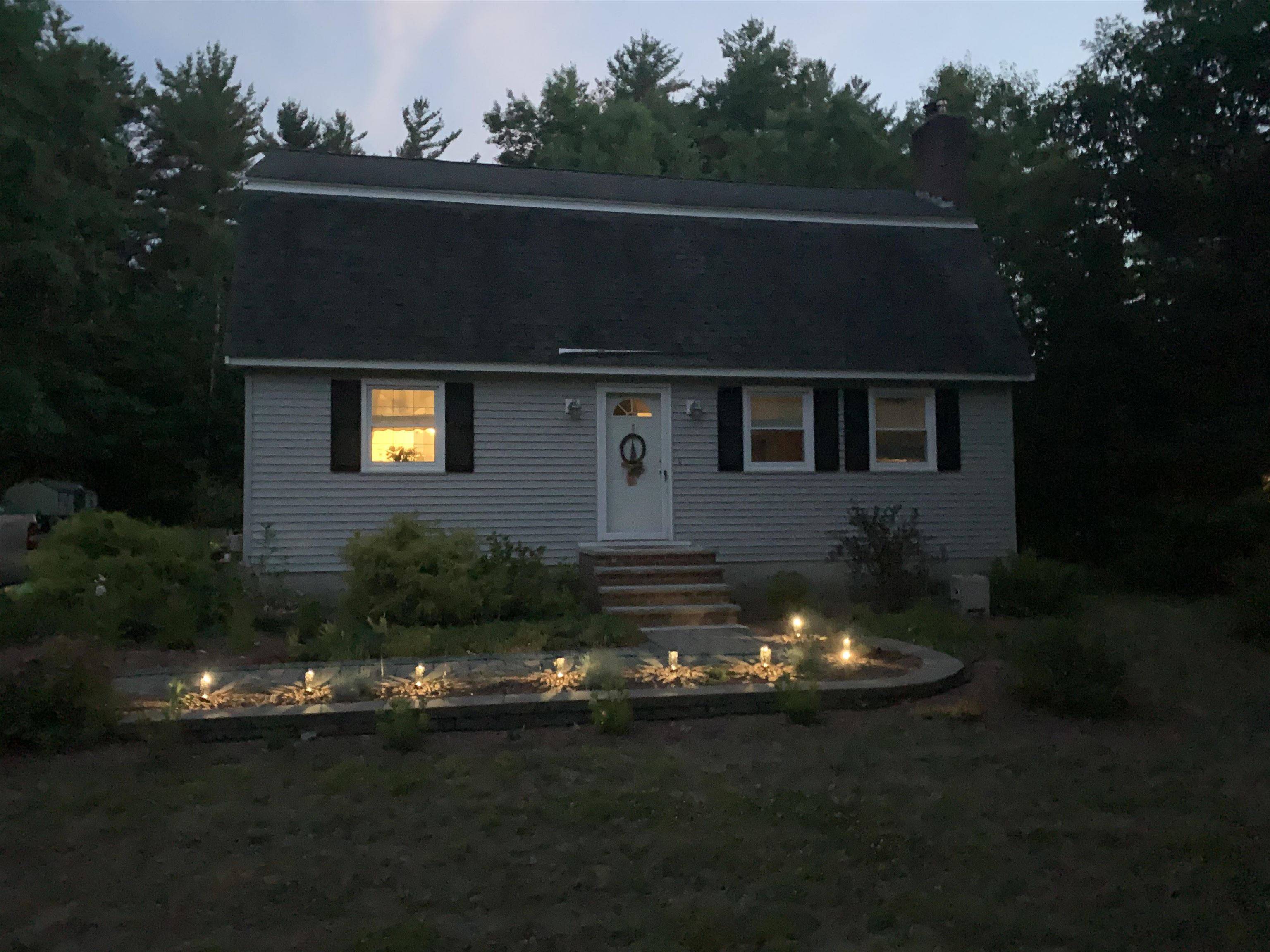Merrimack, NH 03054,12 Davidson AVE