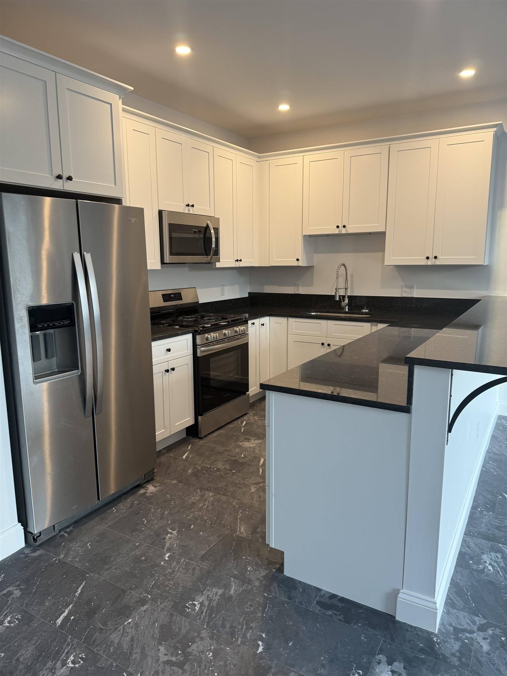 Vergennes, VT 05491,1 West Main ST #3