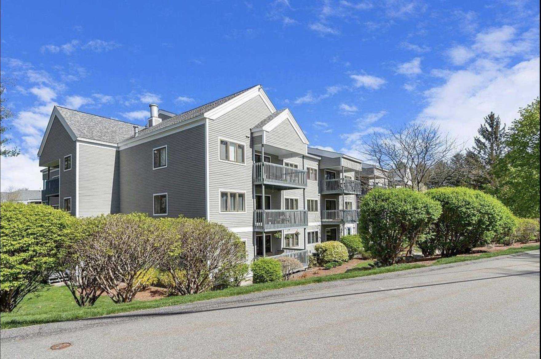 Nashua, NH 03062-4403,47 Dogwood DR #202