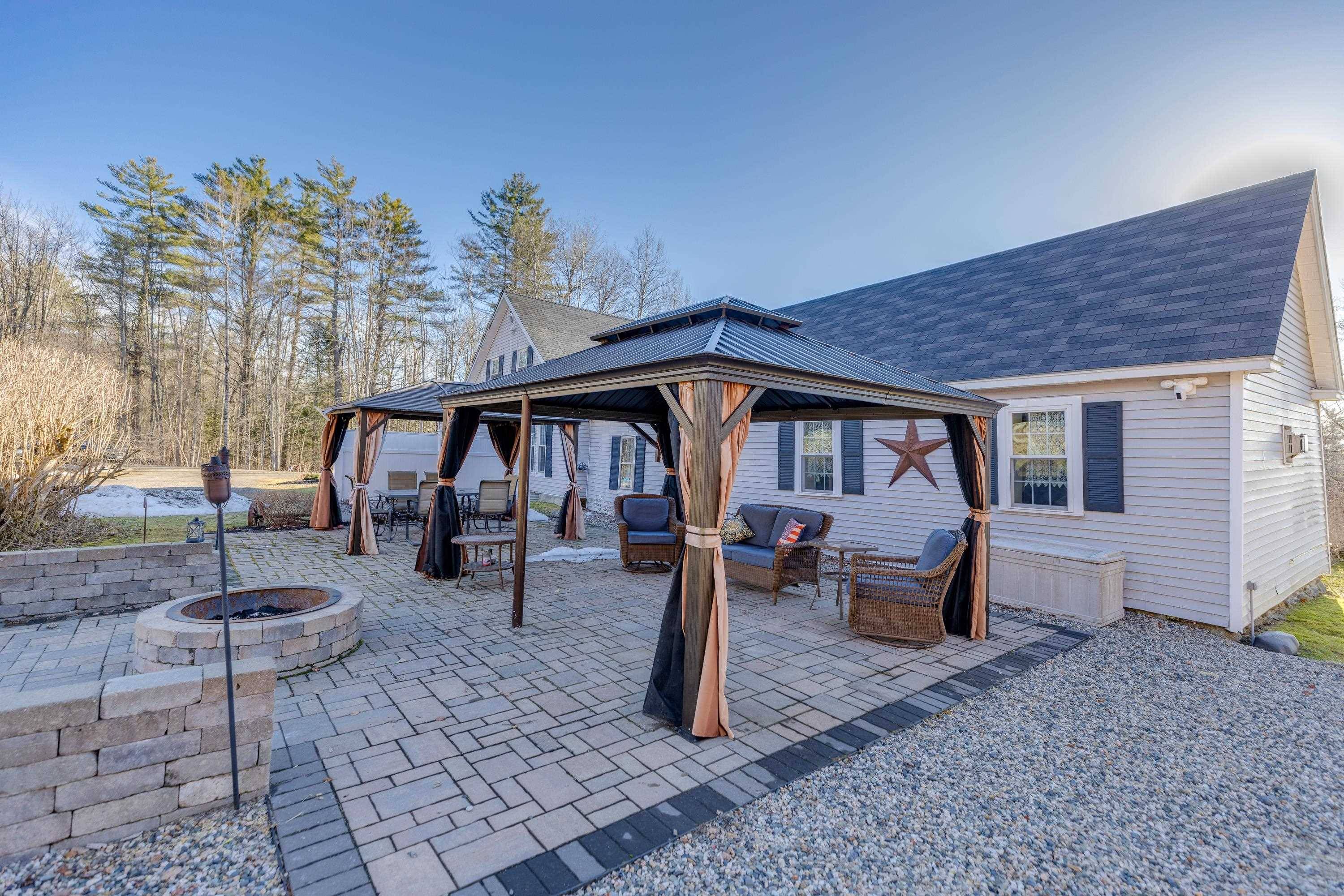 Bethlehem, NH 03574,168 Valley View LN