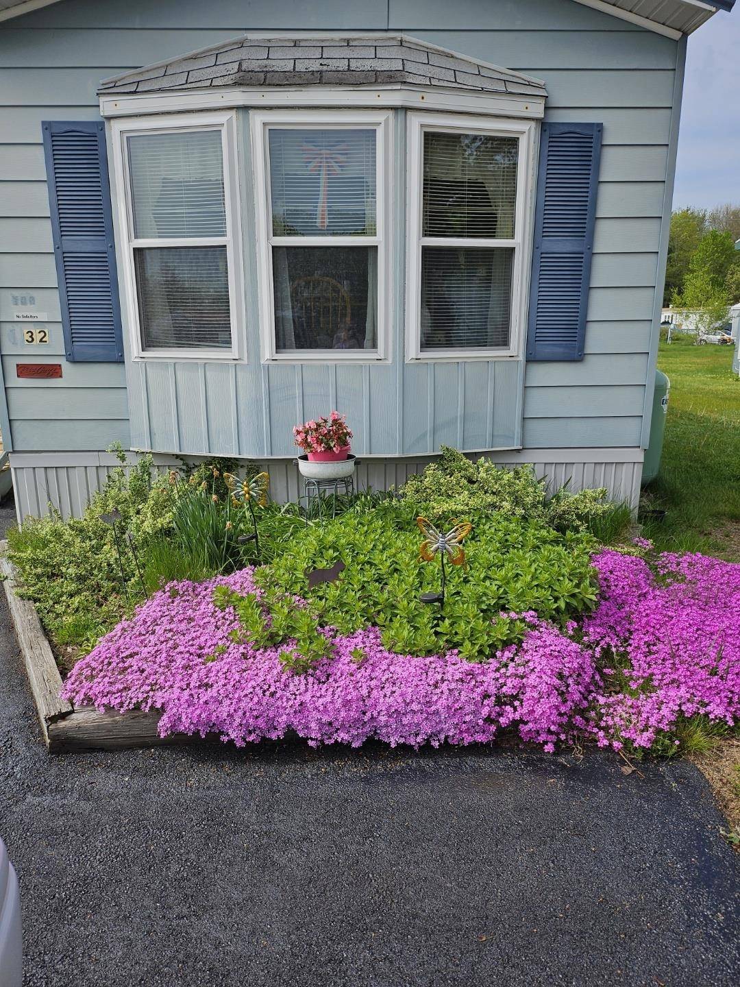 Rochester, NH 03867,32 Trade Wind LN