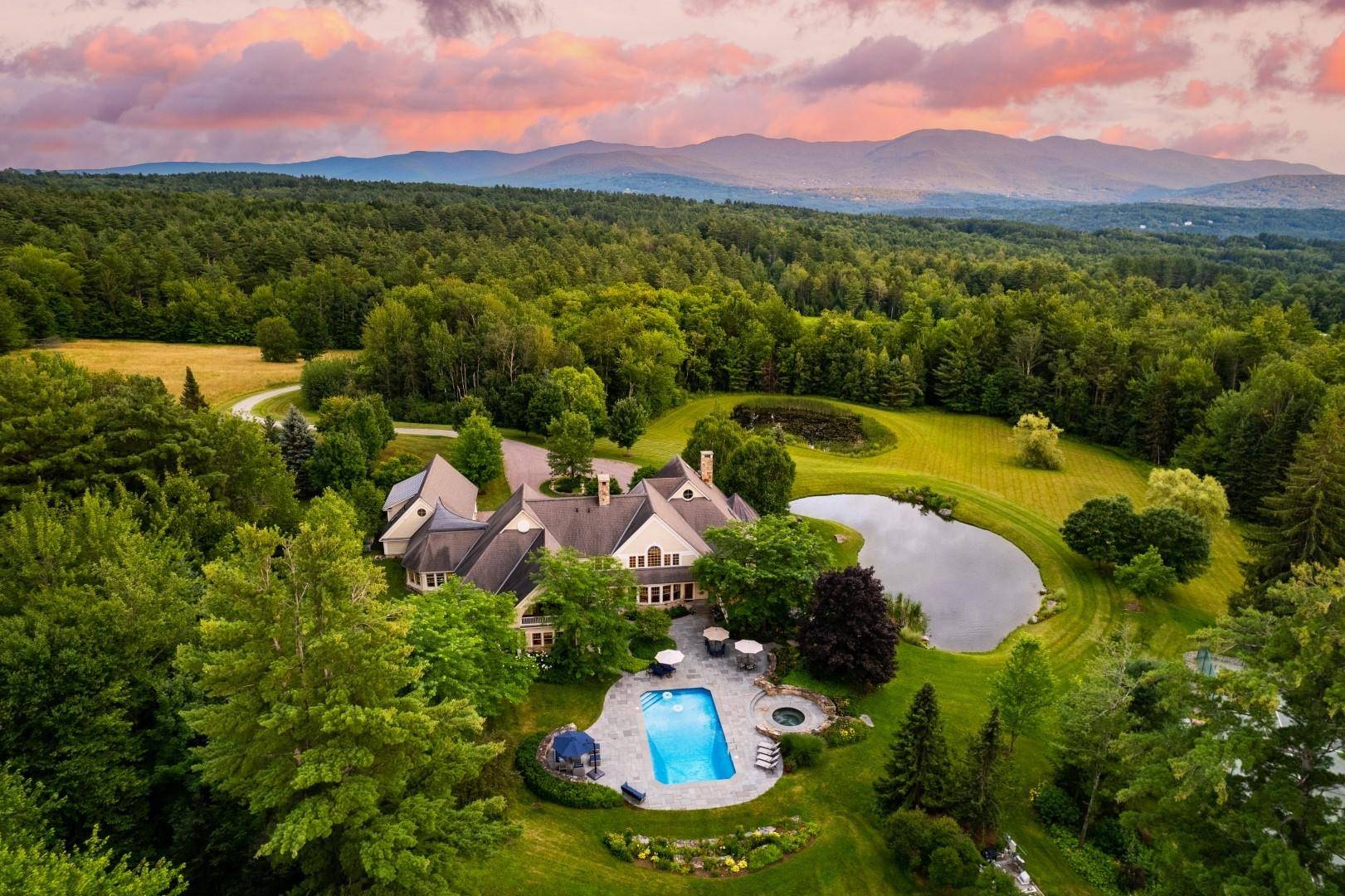 Stowe, VT 05672,740 Edson Hill RD