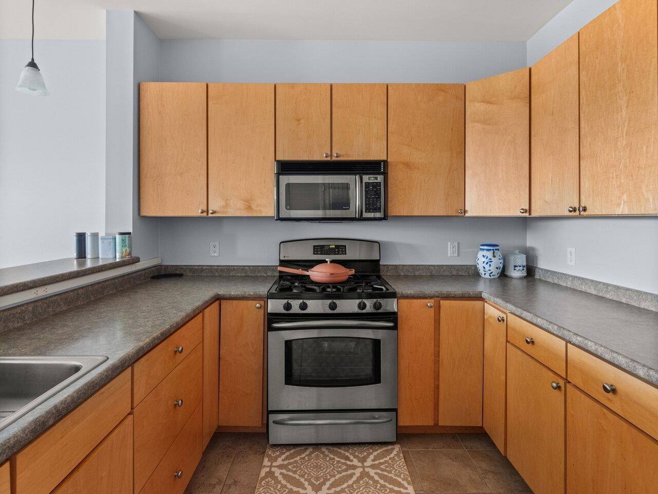 South Burlington, VT 05403,410 Farrell ST #419