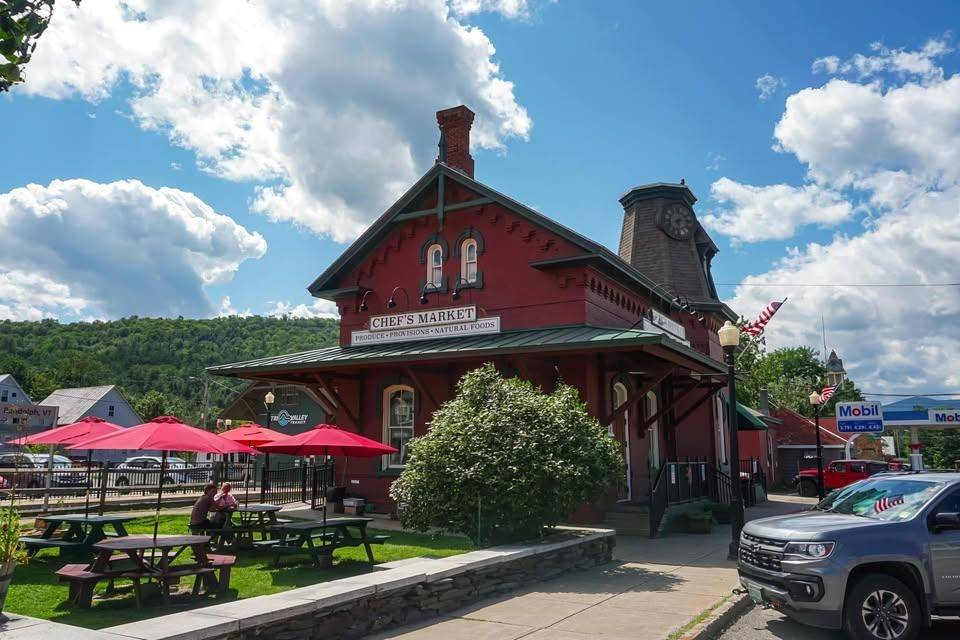 Randolph, VT 05060,2 Salisbury ST
