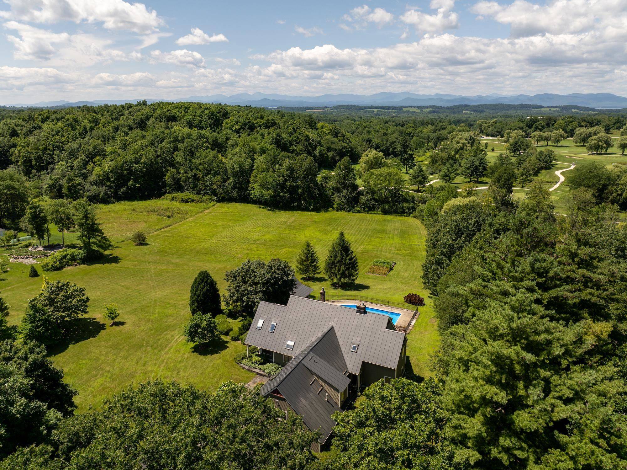 Shelburne, VT 05482,197 Beaver Creek RD