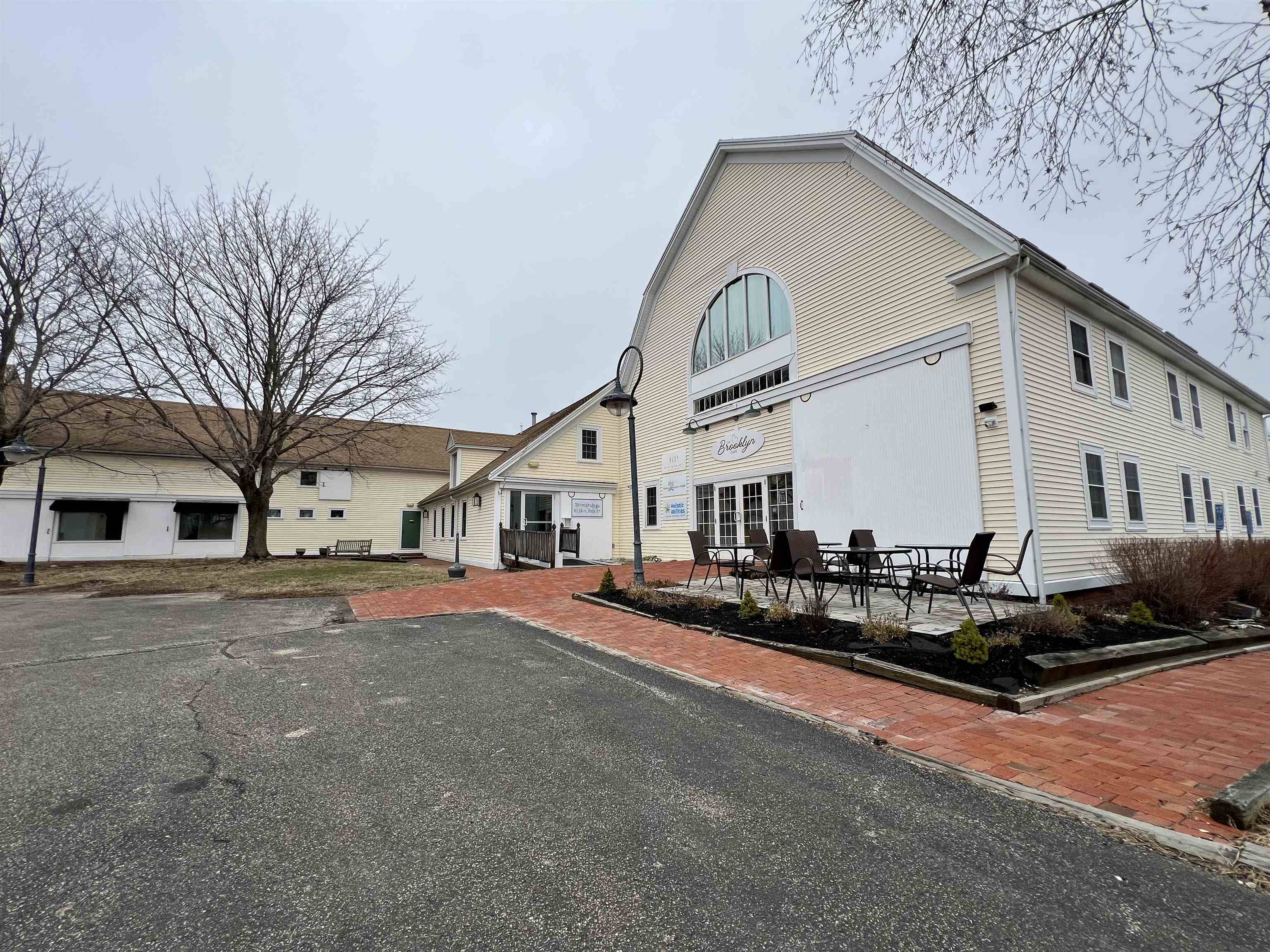 Newington, NH 03801,2299 Woodbury AVE