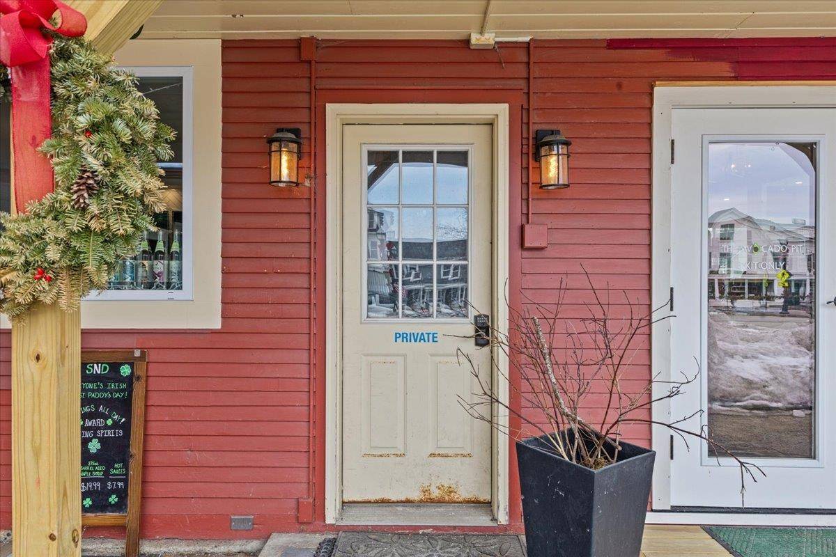 Stowe, VT 05672,112 Main ST #7