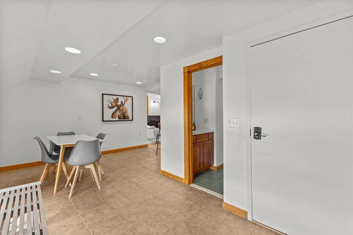Stowe, VT 05672,112 Main ST #7