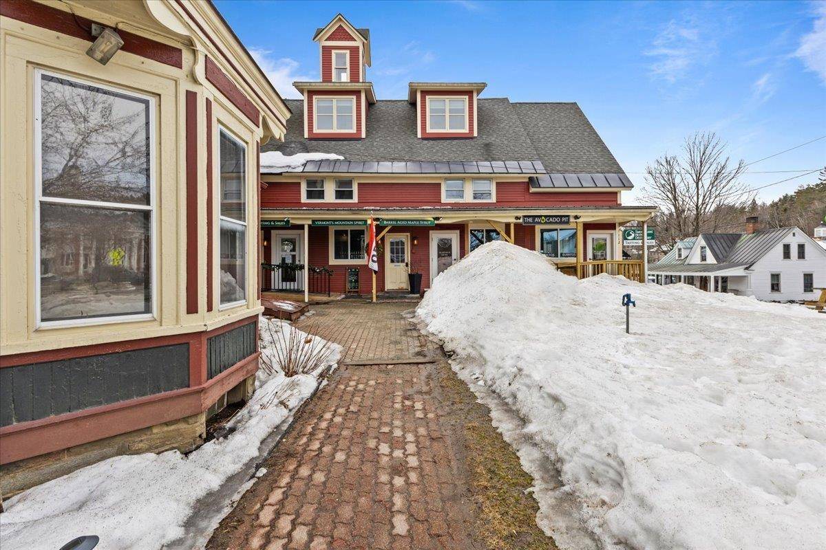 Stowe, VT 05672,112 Main ST #8