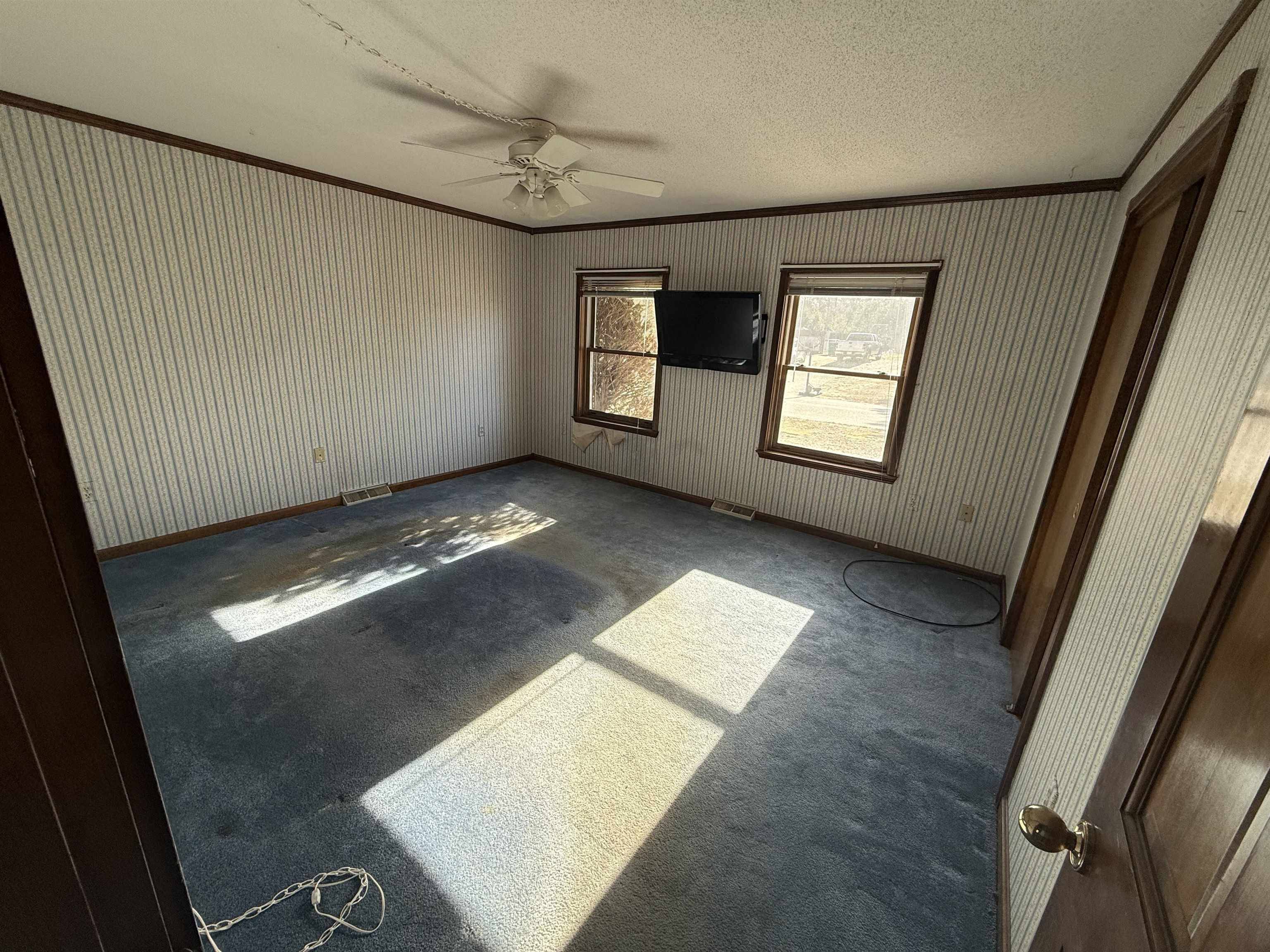Rochester, NH 03839,5 Stillwater CIR