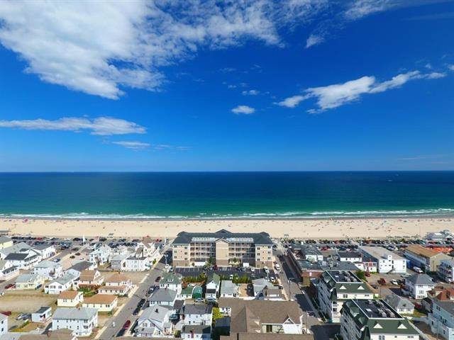 Hampton, NH 03842,128 Ashworth AVE #312