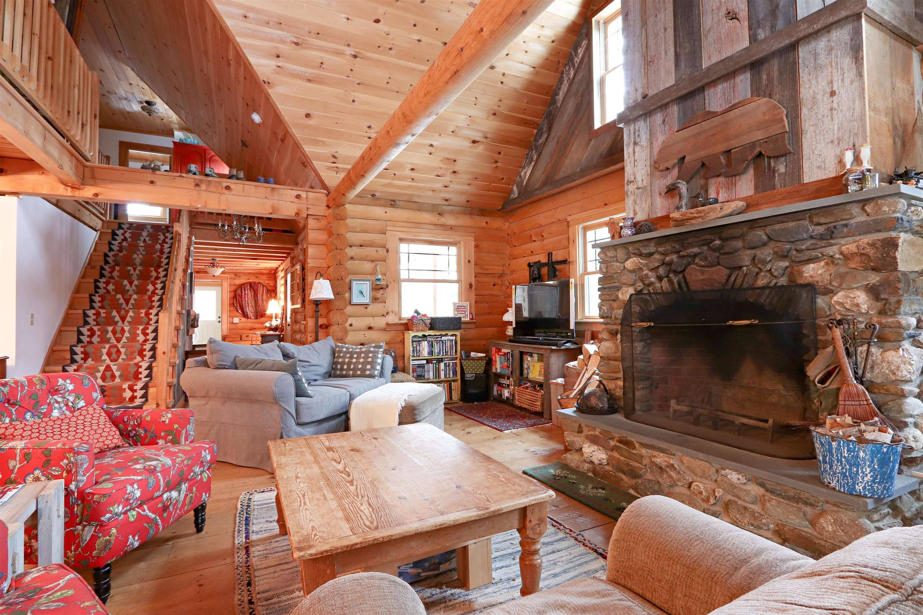 Peacham, VT 05862,700 Peacham Pond RD