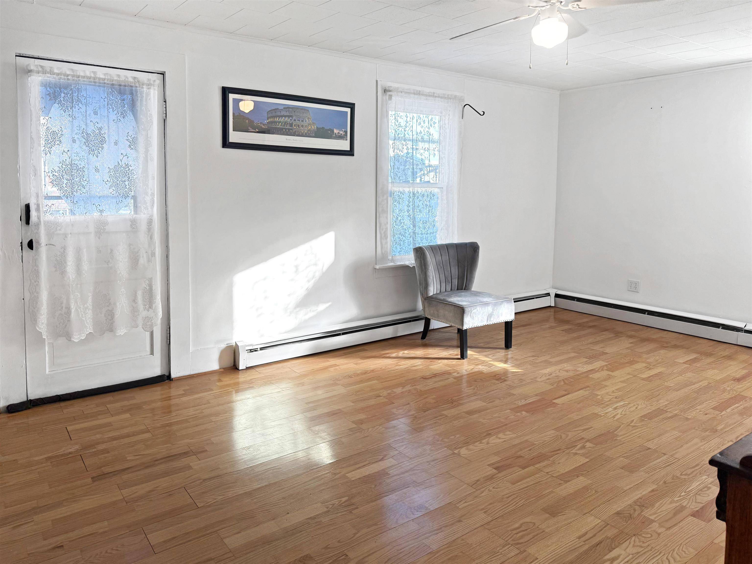 Proctor, VT 05765,21-23 Garden ST