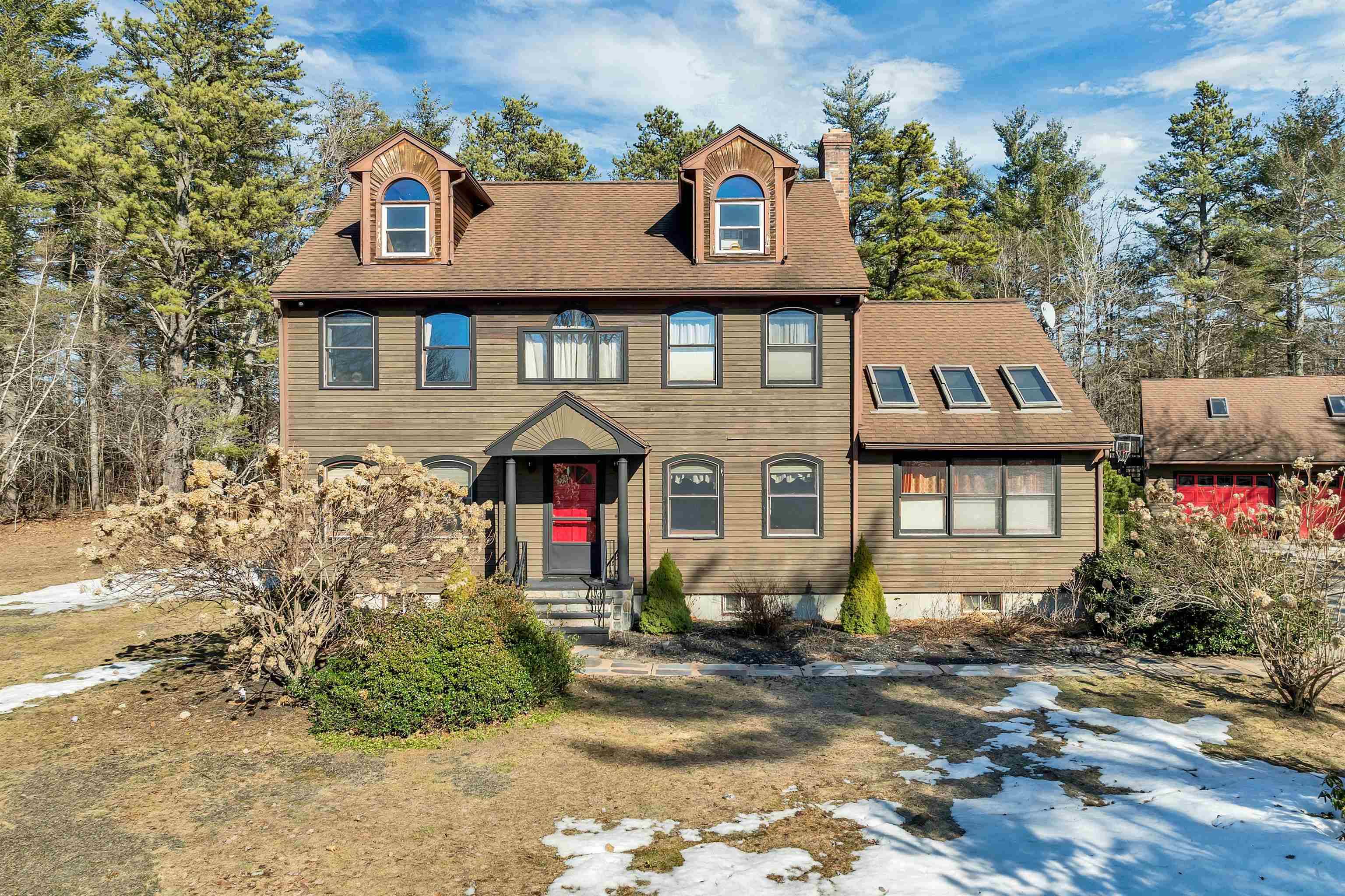 Conway, NH 03813,49 Luca DR
