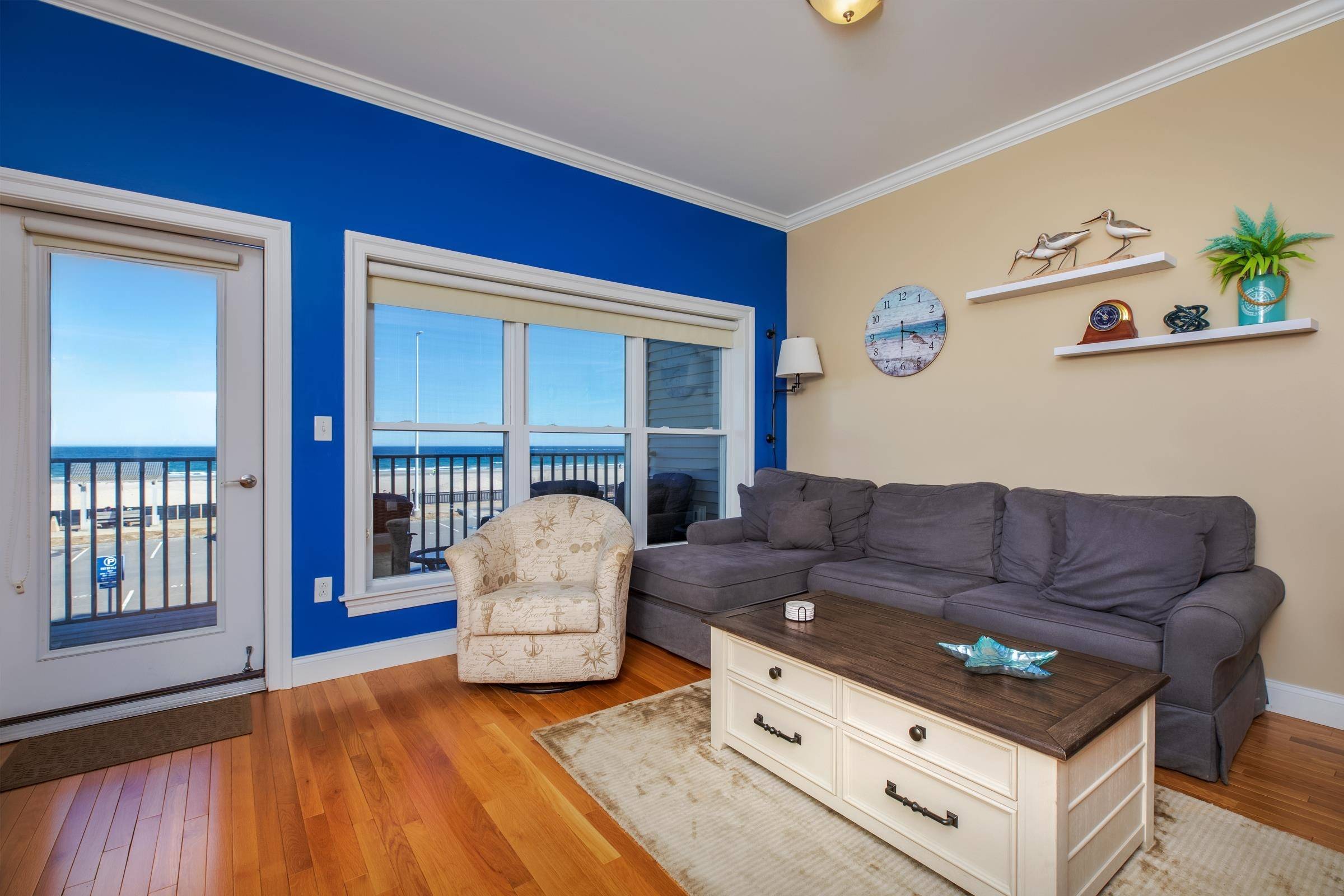 Hampton, NH 03842,83 Ocean BLVD #210