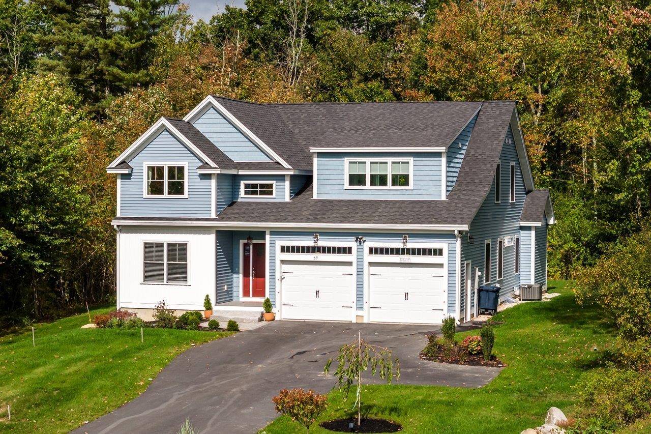 Barrington, NH 03825,69 Signature DR