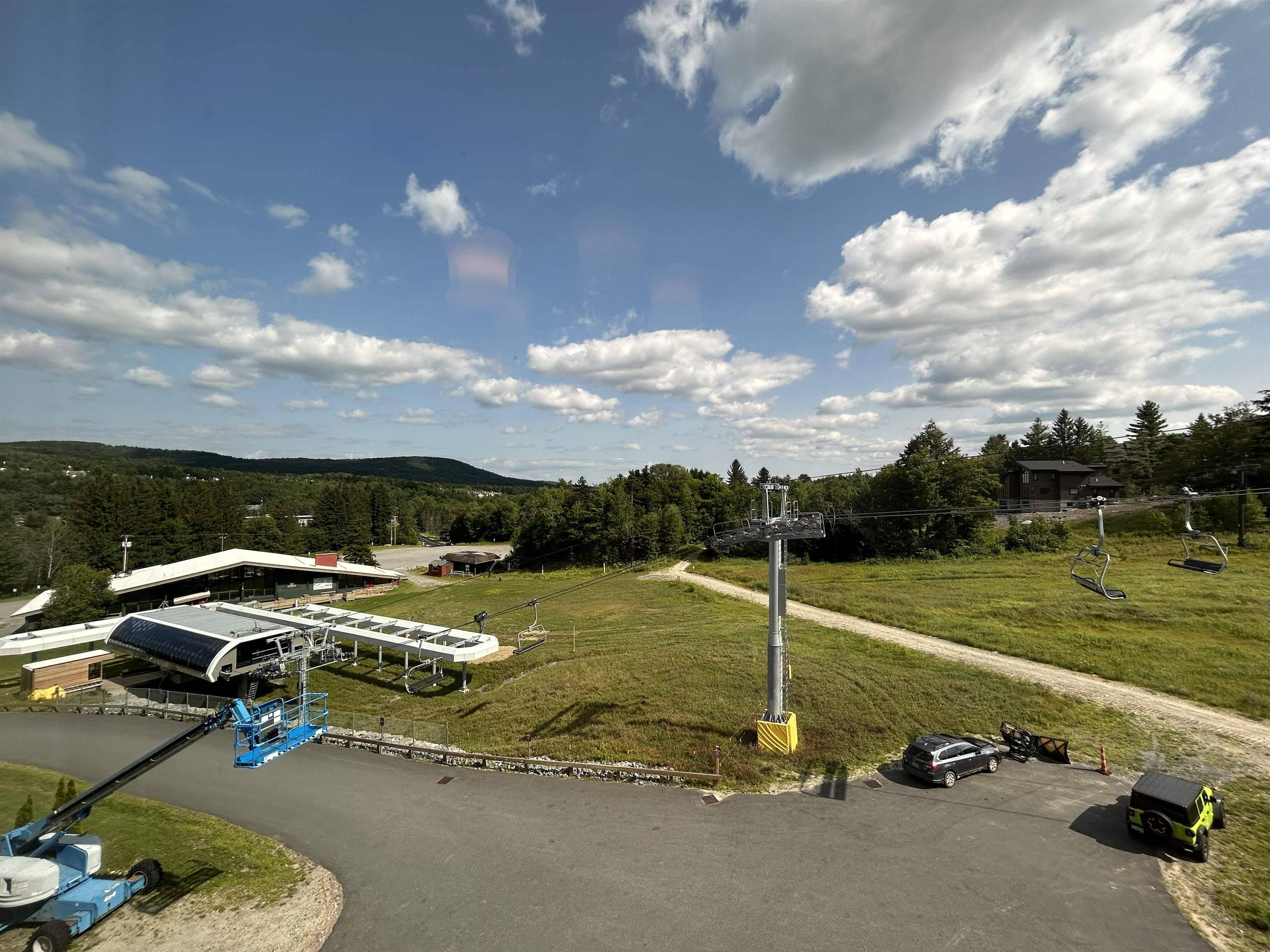 Dover, VT 05356,302 Qtr.2, 89 Grand Summit WAY
