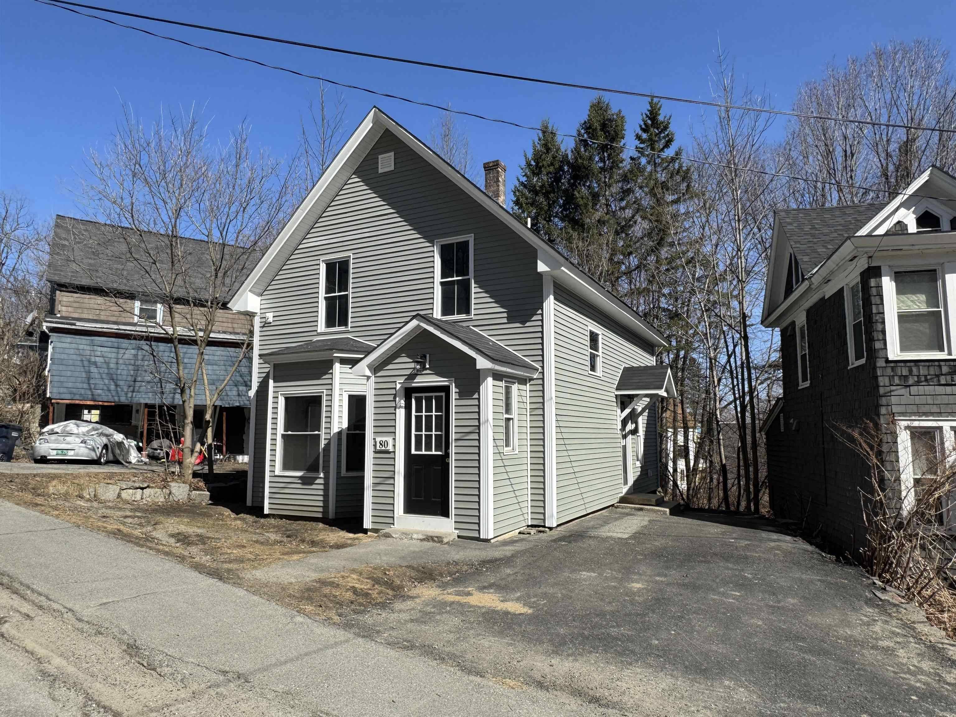 Newport City, VT 05855,80 W. Main ST